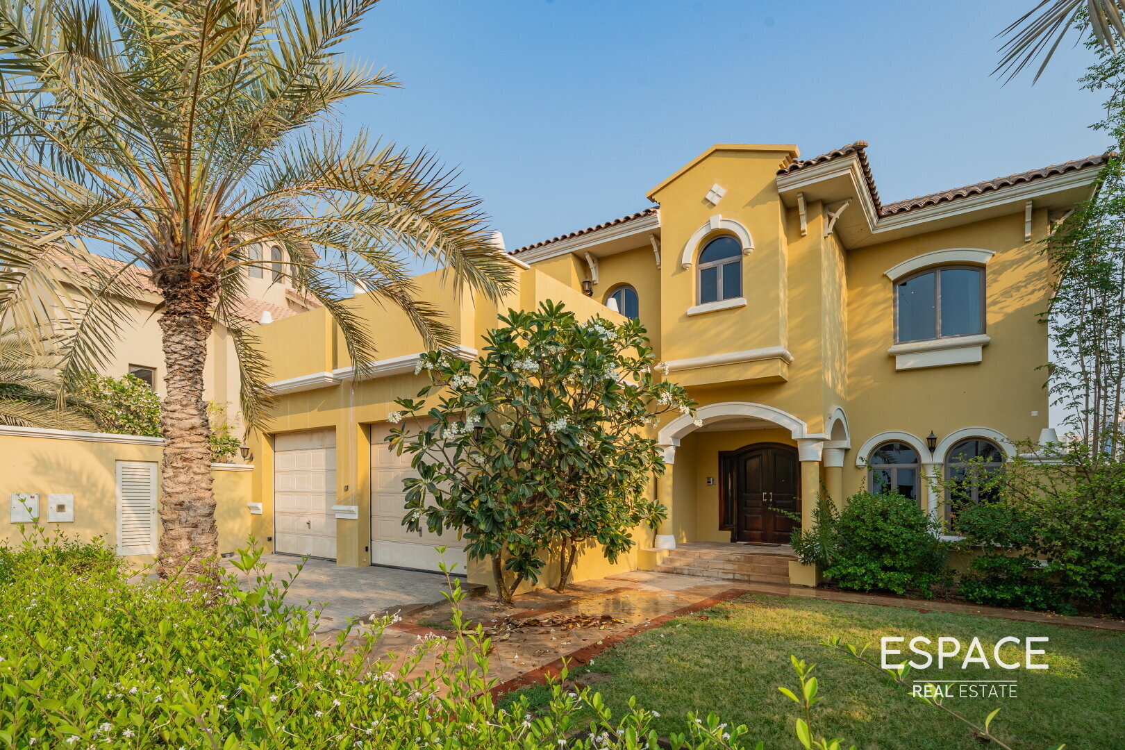 Vacant | Furnished | Rotunda 5 Bed