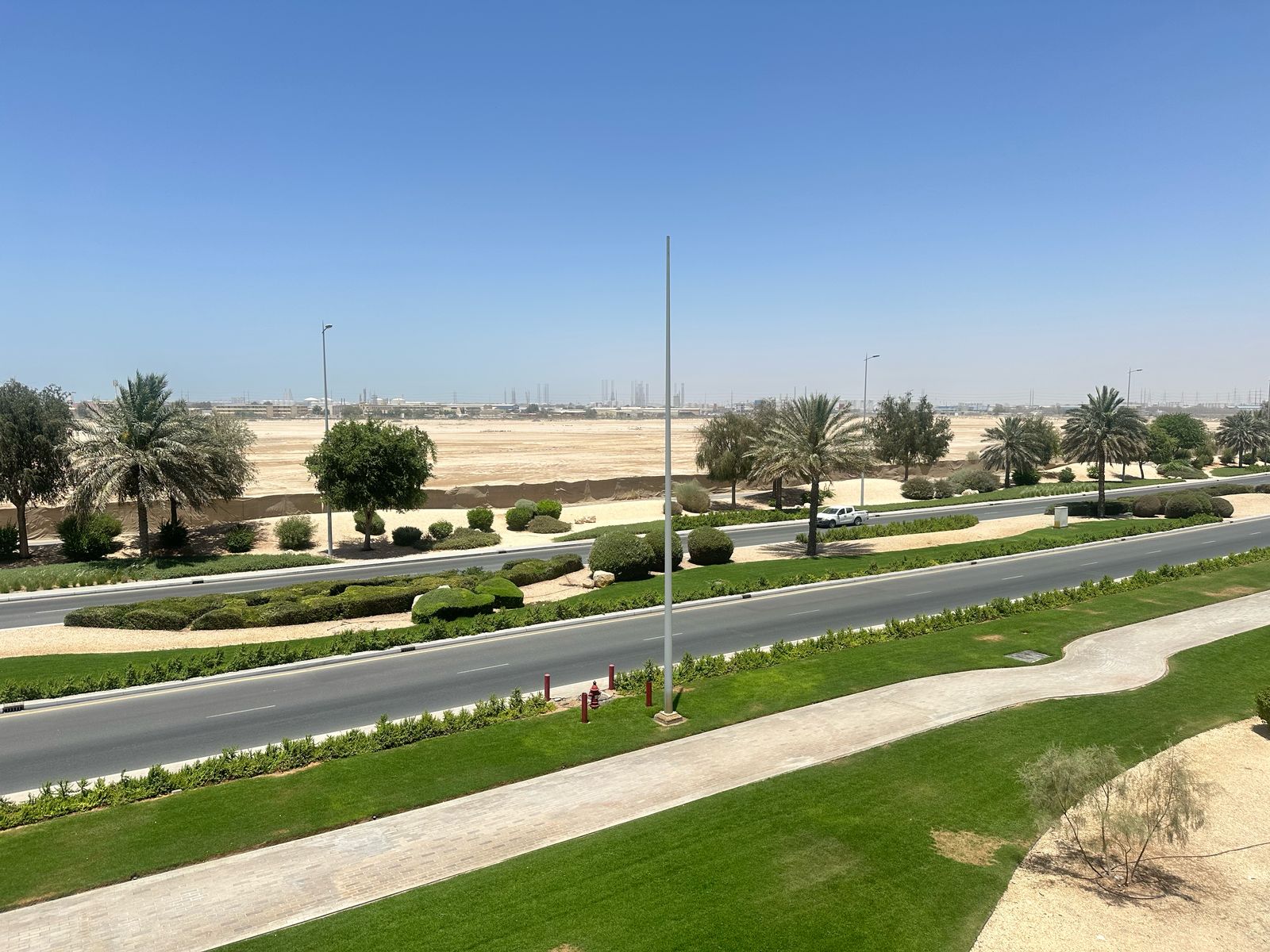 Golf View Living | Modern 1 Bedroom Apartment | Road View | Ready to Move | AED 800K
