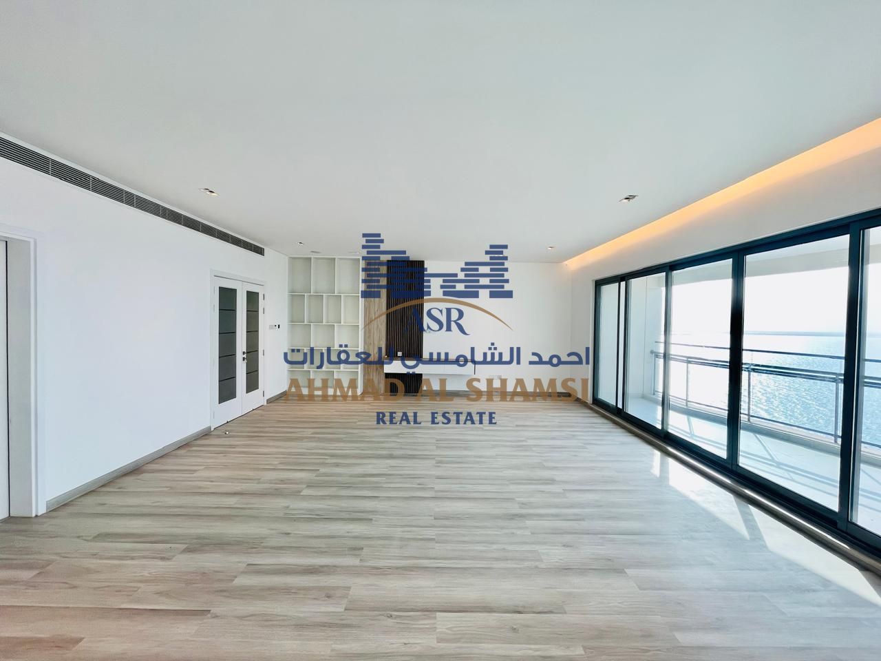 3 BEDROOM LUXURIOUS APARTMENT | PRIVATE BEACH ACCESS | PREMIUM LOCATION | FREEHOLD