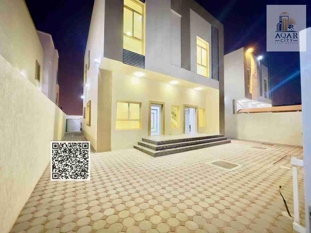 Villa for sale at a bargain price, including water and electricity, close to all services