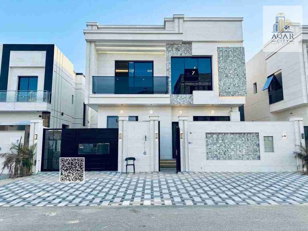 Own a luxurious villa with a classic design, two floors, a garden, a large land area, freehold for all nationalities, directly from the owner and without service fees