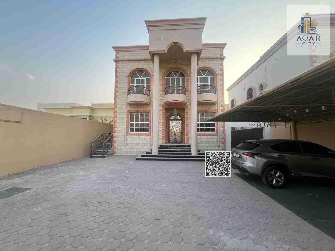 Villa for sale in Rawda 2 - prime location on the main road! Electricity, water, and air conditioning included.