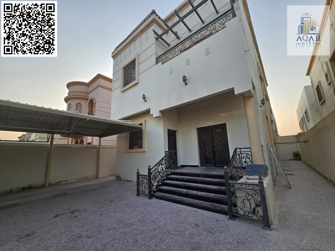 Own a villa in a strategic location, freehold for all nationalities, including electricity, water and air conditioning