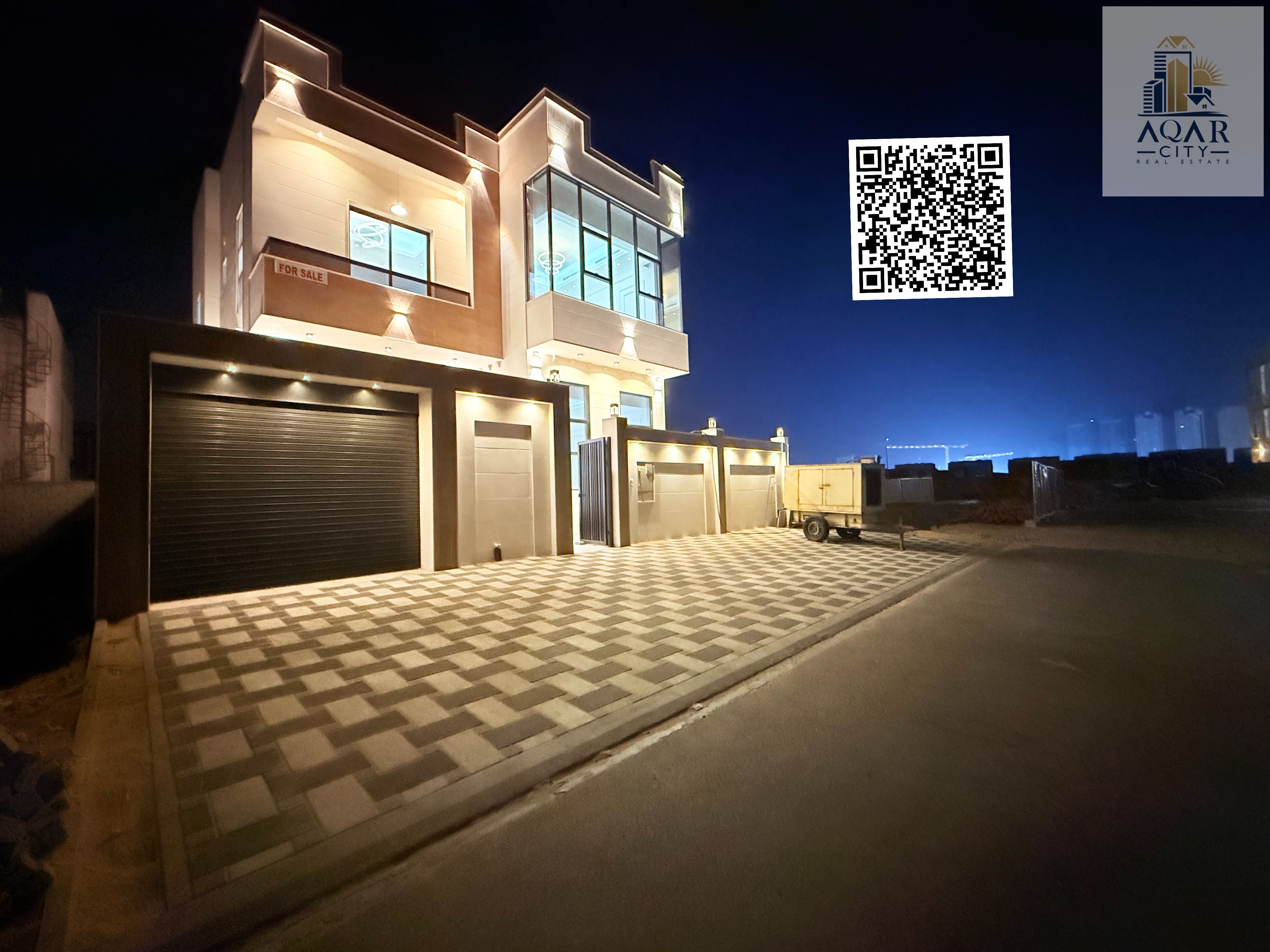 For sale, a villa in a prime location, including registration and ownership fees - excellent finishes - large building area - freehold for all nationa