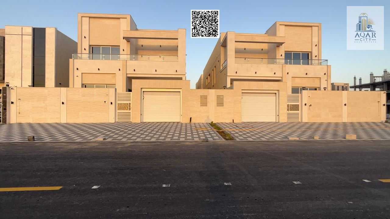 For sale, a modern super deluxe villa in Al Helio 2, Ajman. Land area: 3,500 square feet. Building area: approximately 4,000 square feet.
