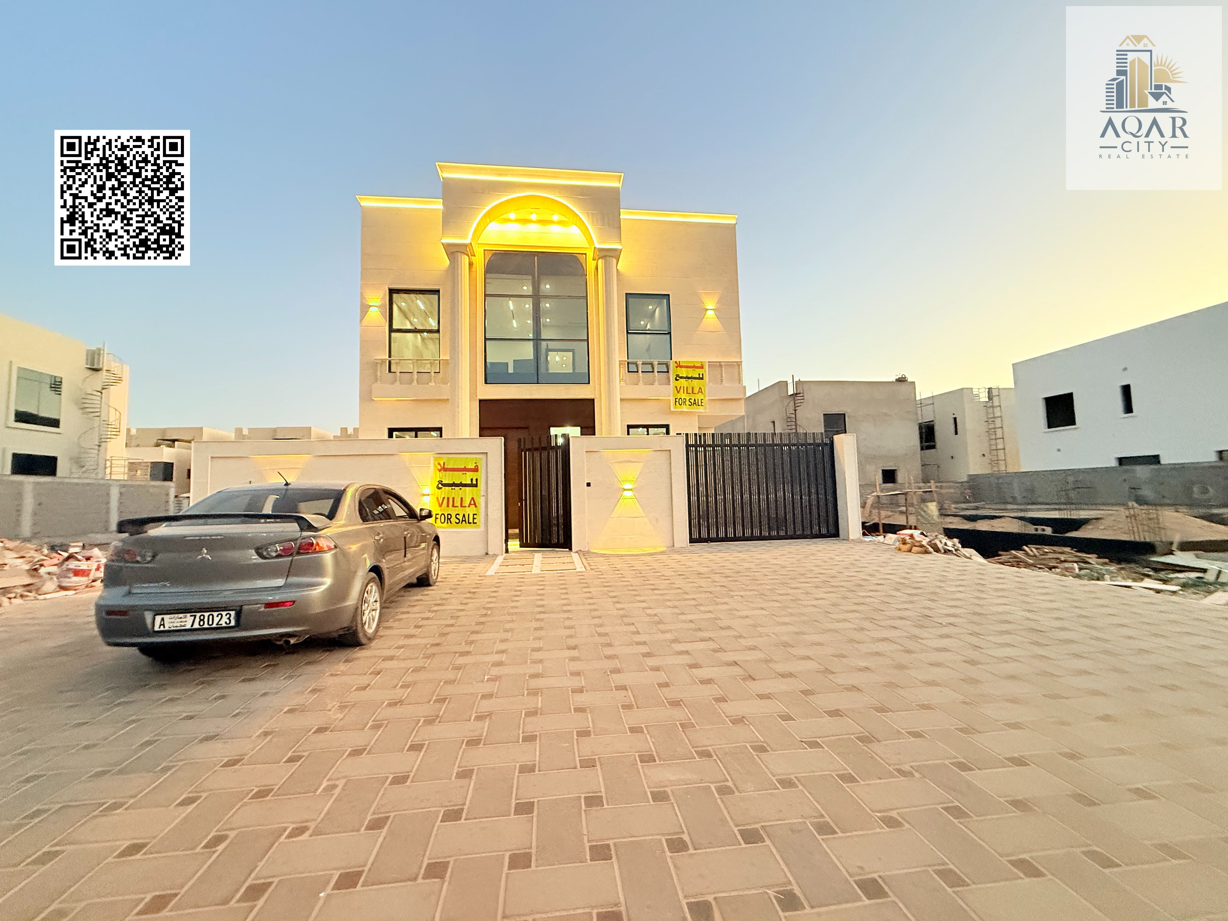 For sale, a villa in the Al Amerah area of Ajman, including registration fees and air conditioners, five master bedrooms, building area 3600 square feet, at an excellent price