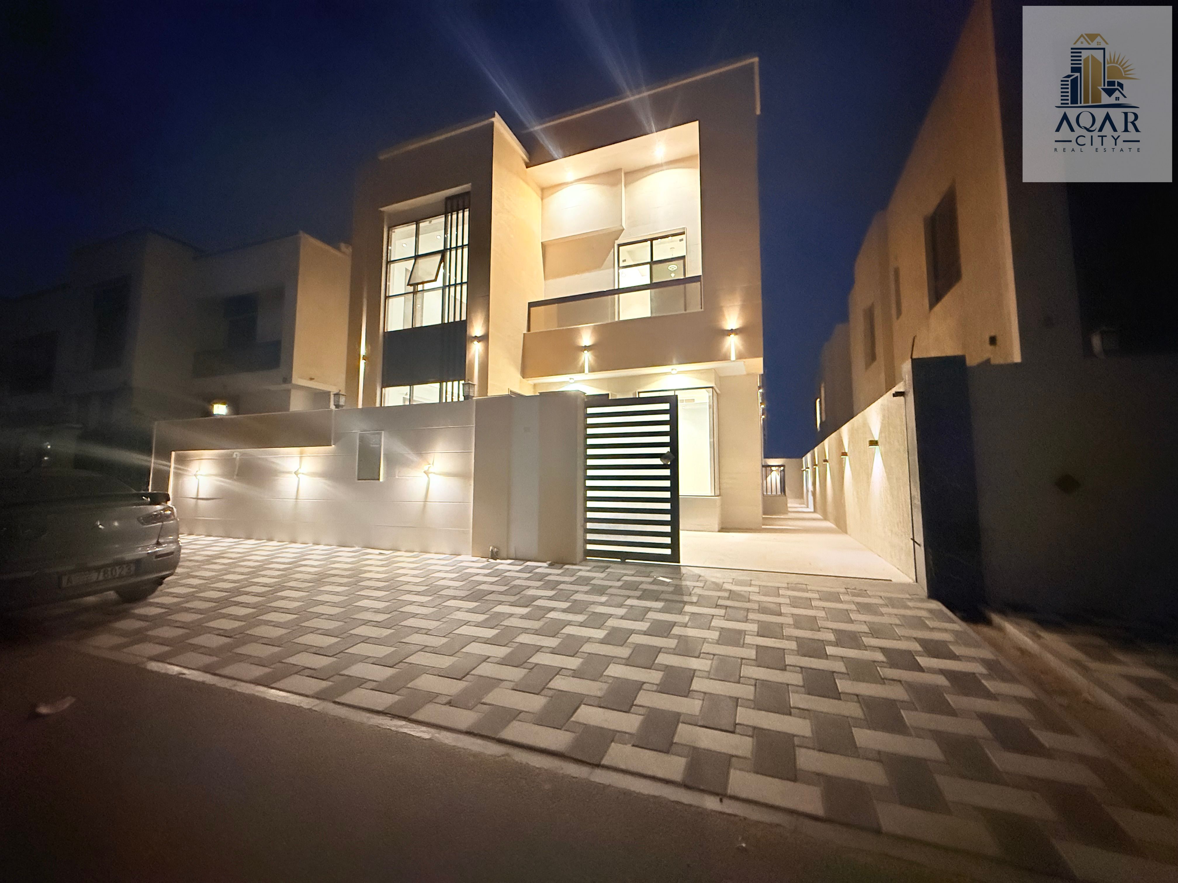 Villa for sale, including registration and ownership fees, central air conditioning, 5 master bedrooms, required 1.7 million, negotiable