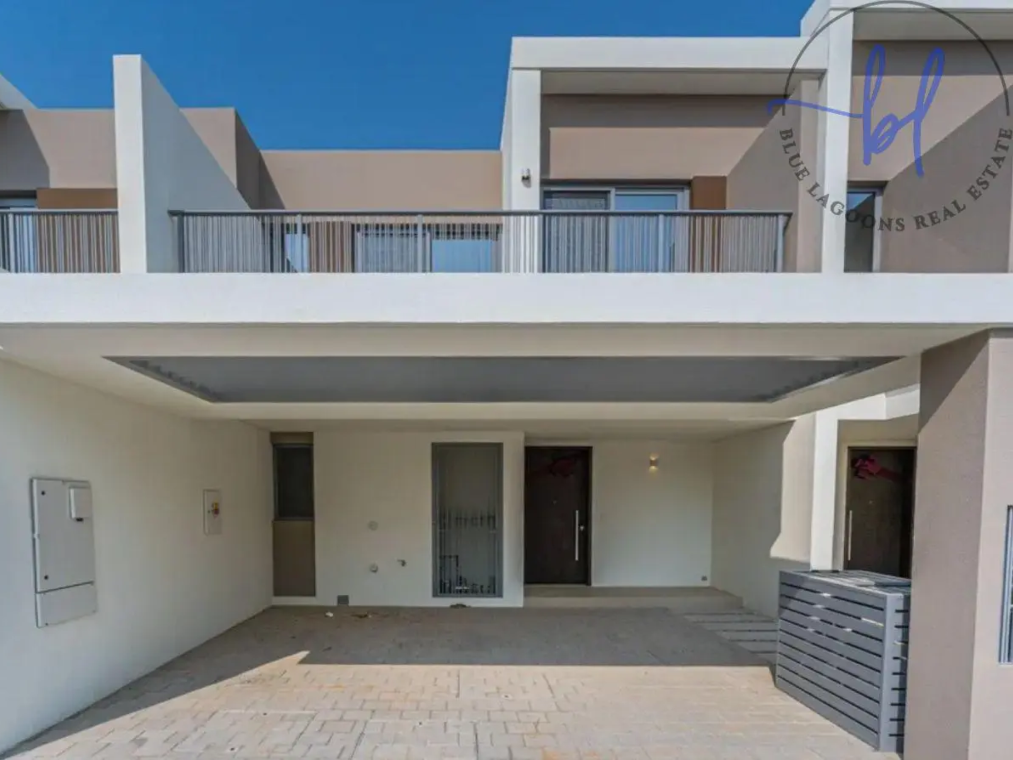Close to Community Pool | Vibrant Home | Vacant TH