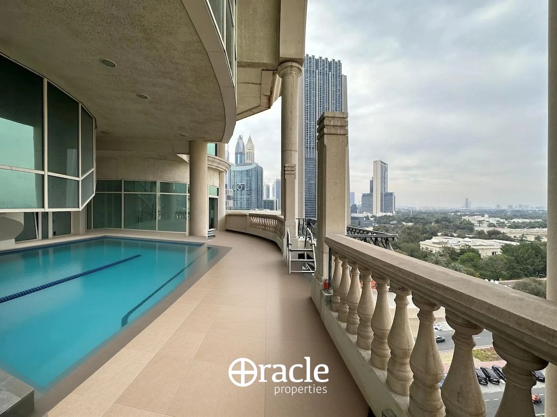 Private Pool - 4BR Penthouse - free chiller