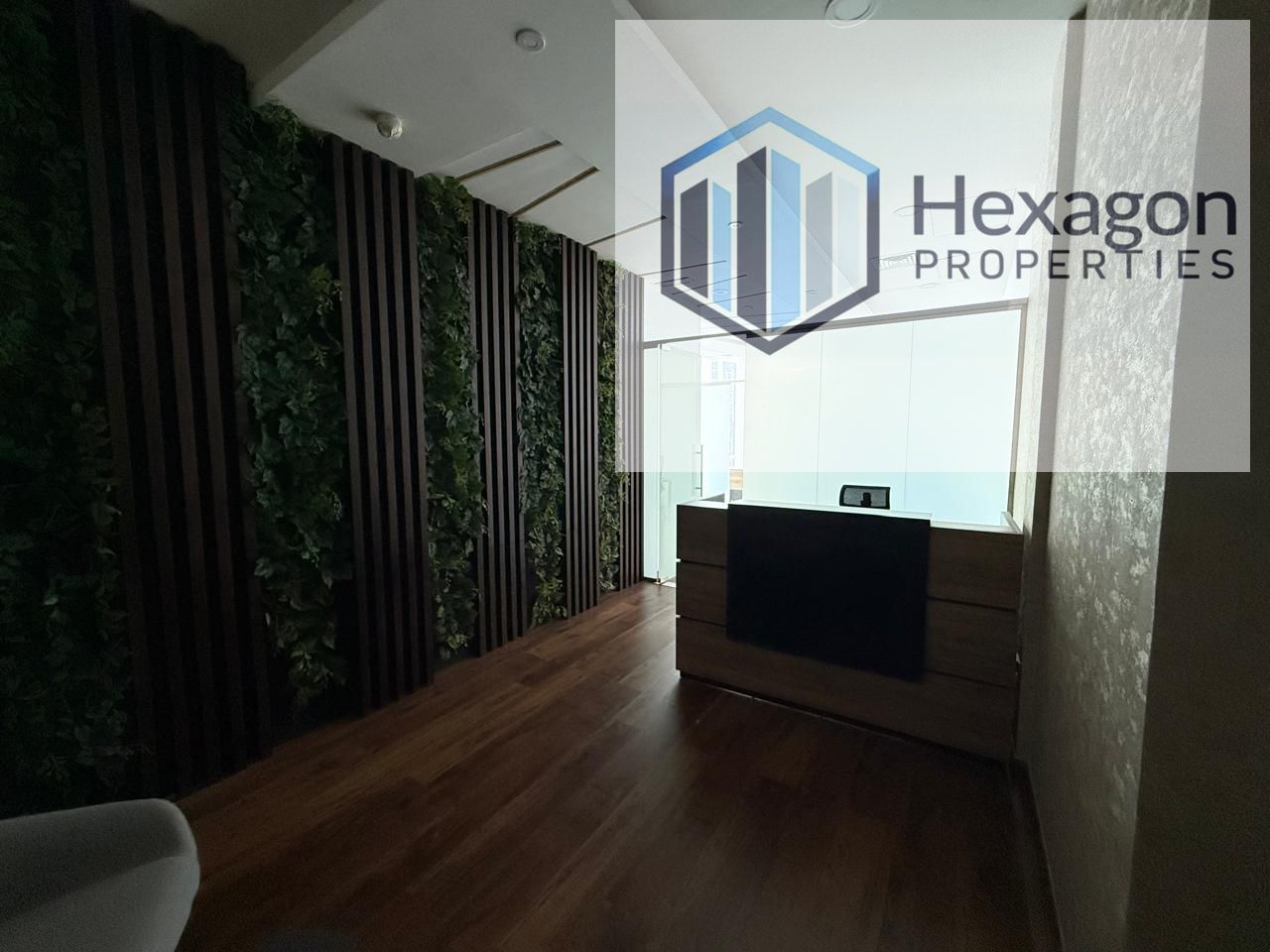 CANAL VIEW || NEAR METRO || WELL MAINTAINED OFFICE || 243,750 AED