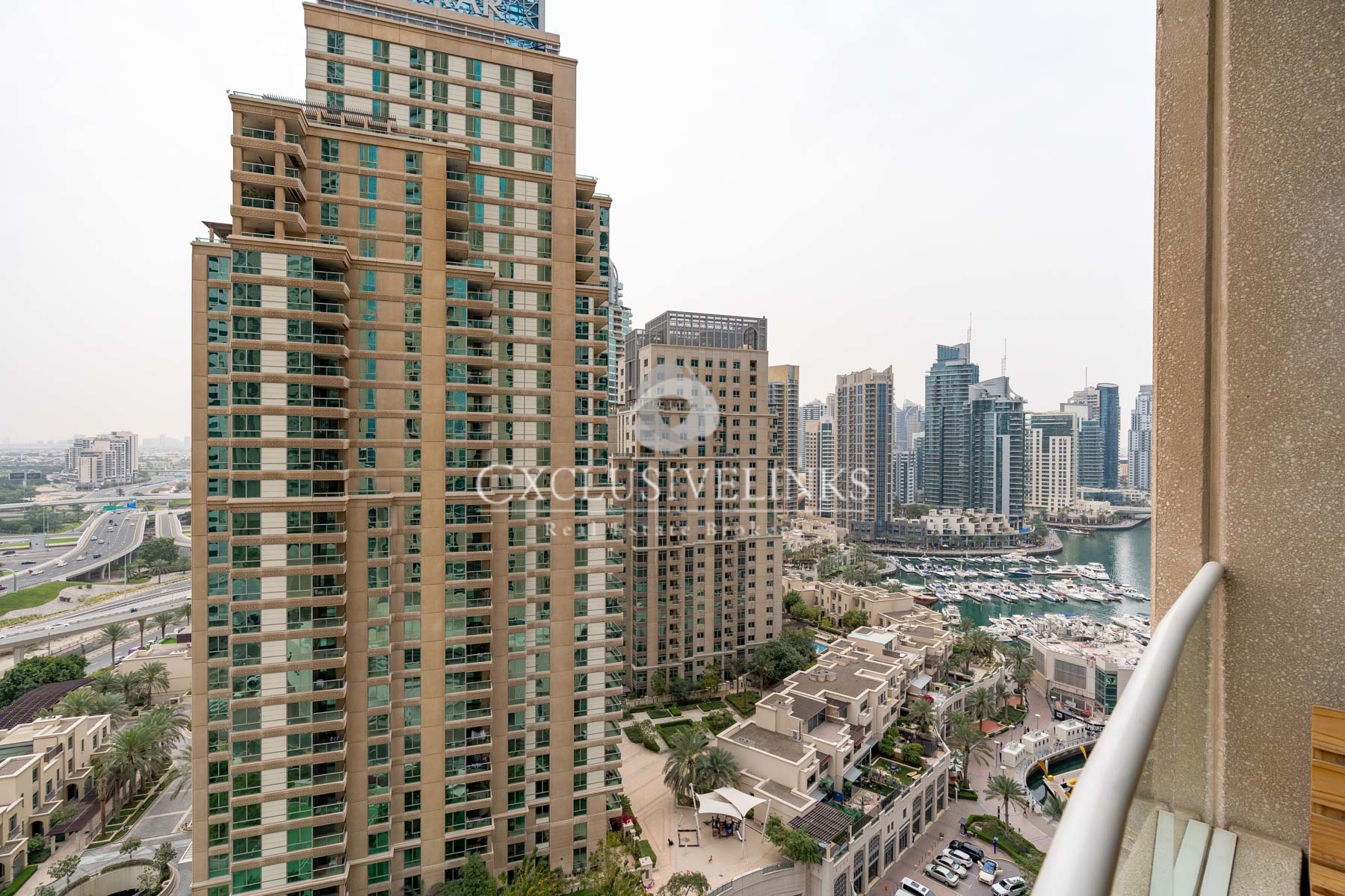 Fully Upgraded Spacious 2 Bedroom with Golf View