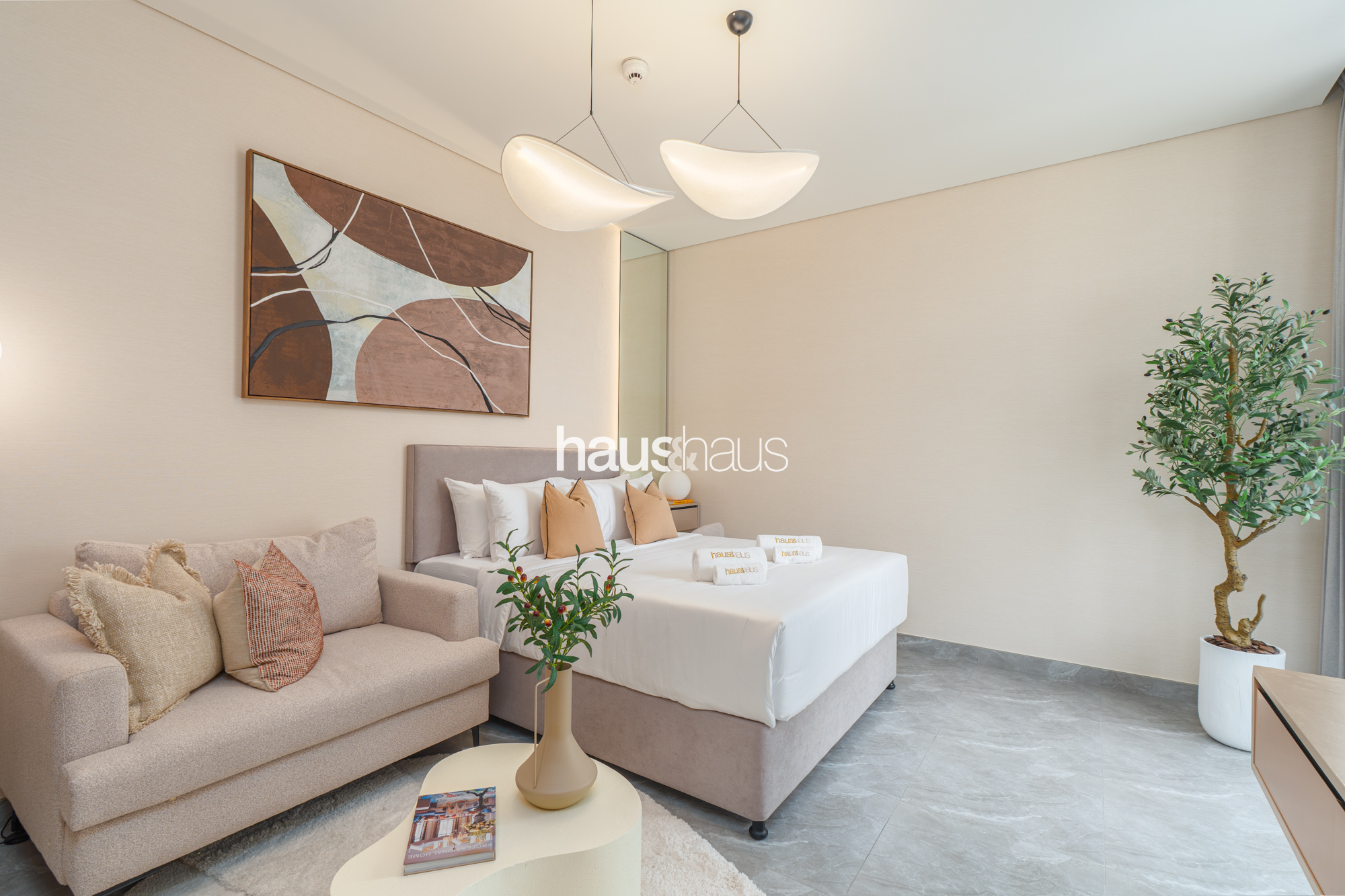 Charming Canal View | Stylish Brand-New Studio