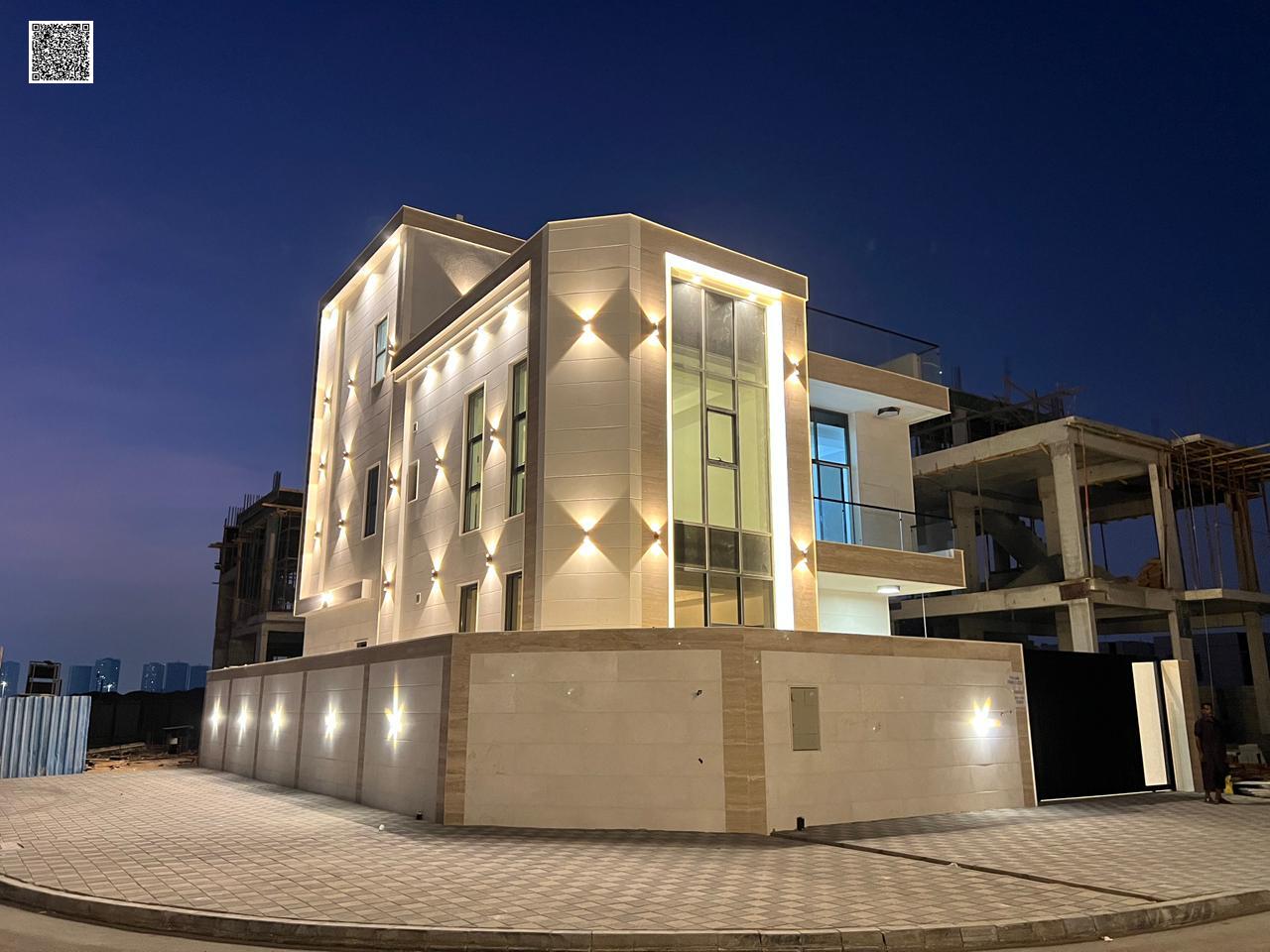 Villa for sale in a convenient location, price 611 (including registration fees) - very spacious interior layouts and hotel-style finishes