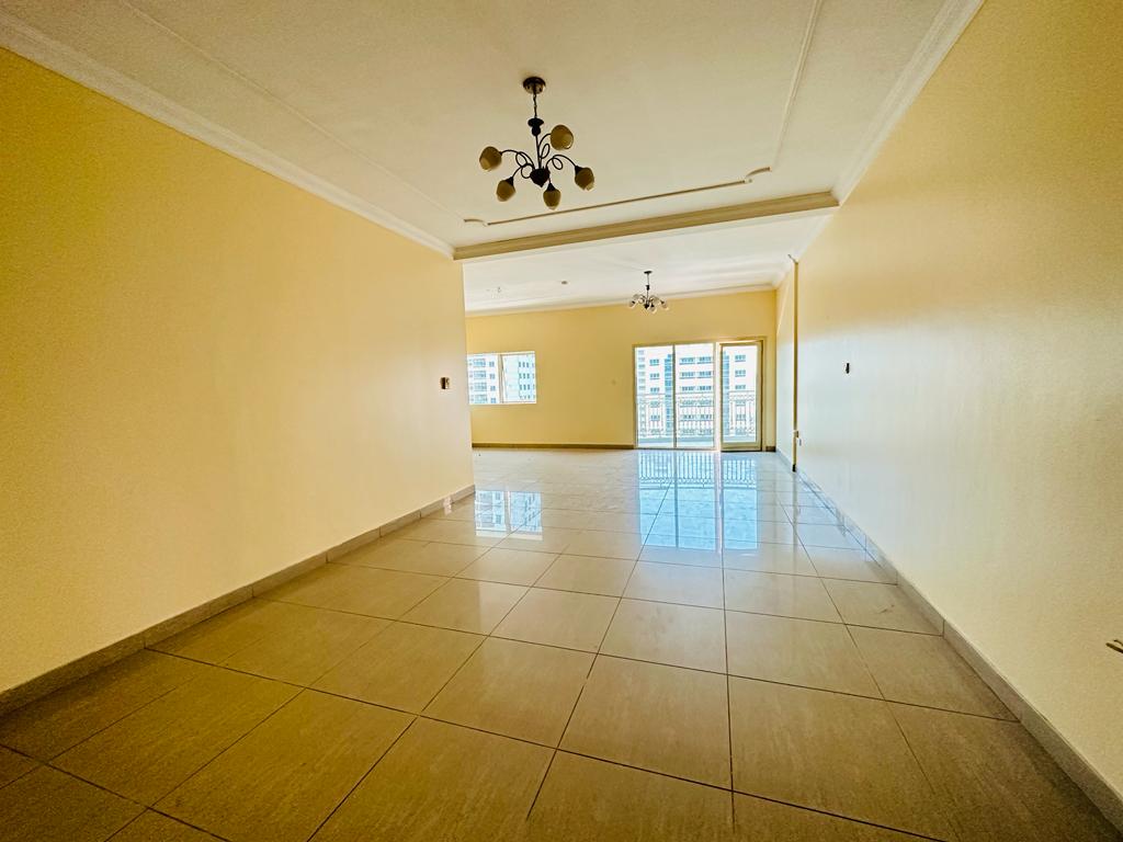 1 month free Spacious 3bhk with 4bathrooms+Balcony+Maid room+wardrobes just in 70k call
