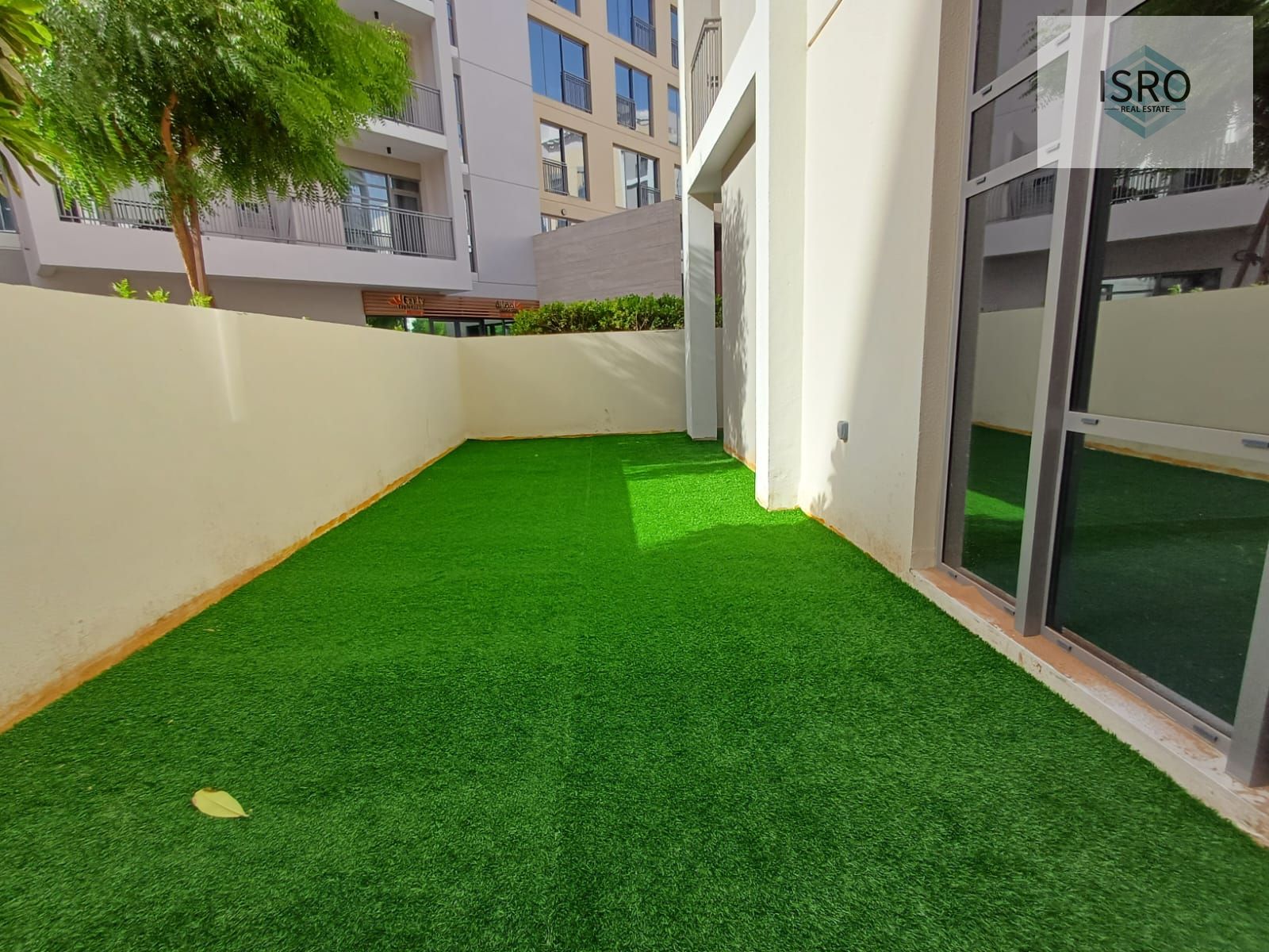 1br with Garden Area in gated community