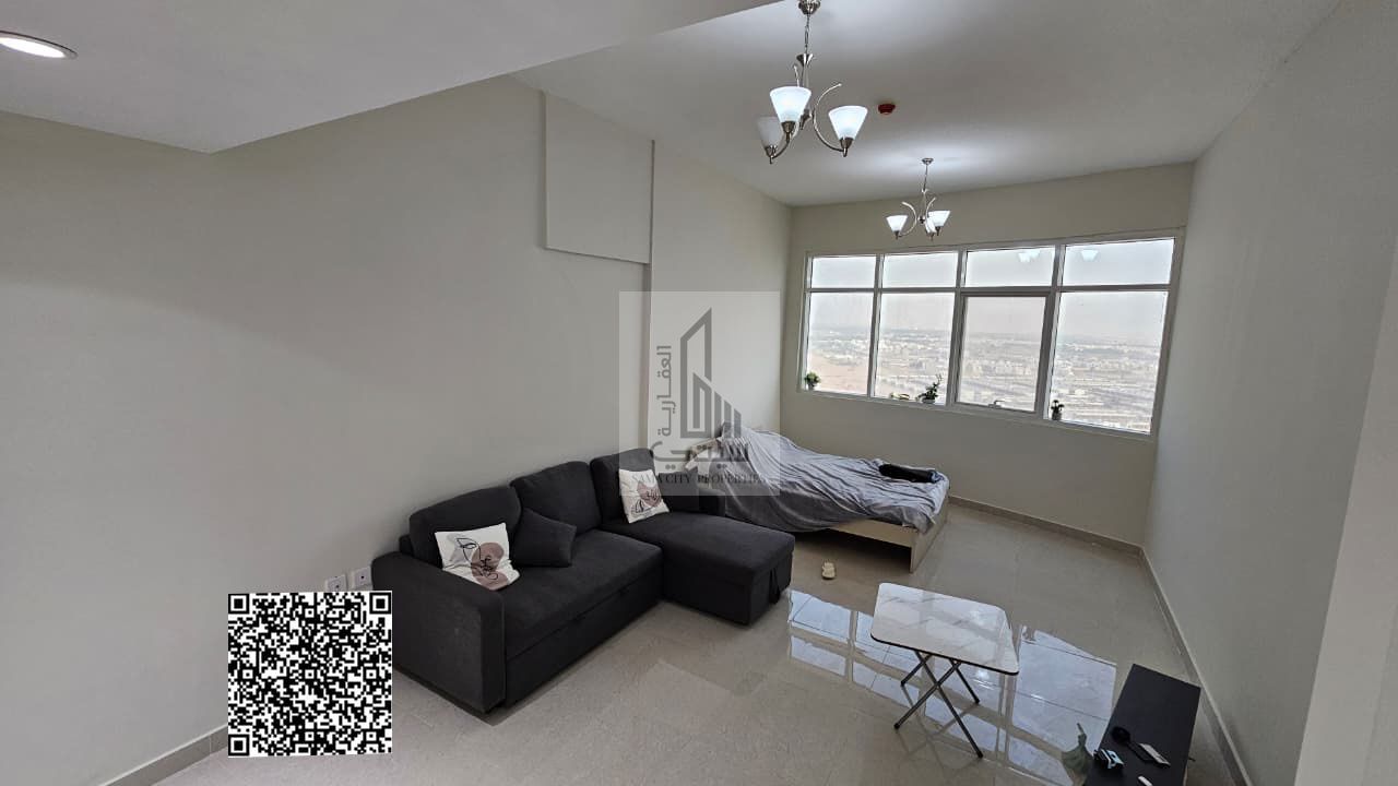 Luxury apartment for sale in Golf Tower with an open view and an attractive price