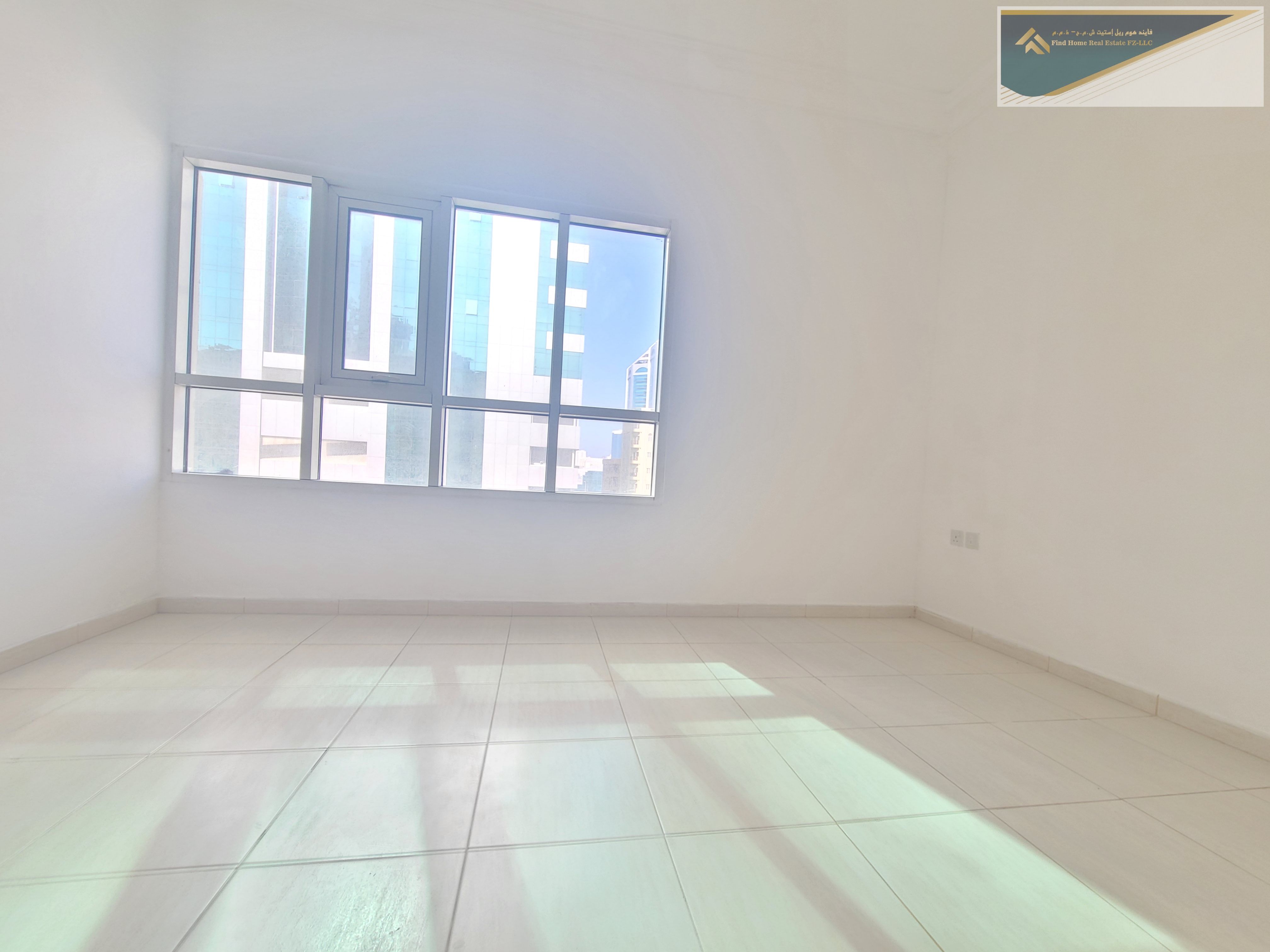 HOT OFFER ! FULLY SPACIOUS 1BHK CENTRAL AC NEAT AND CLEAN BUILDING ONLY FOR FAMILY JUST 36K IN AL MAJAZ1