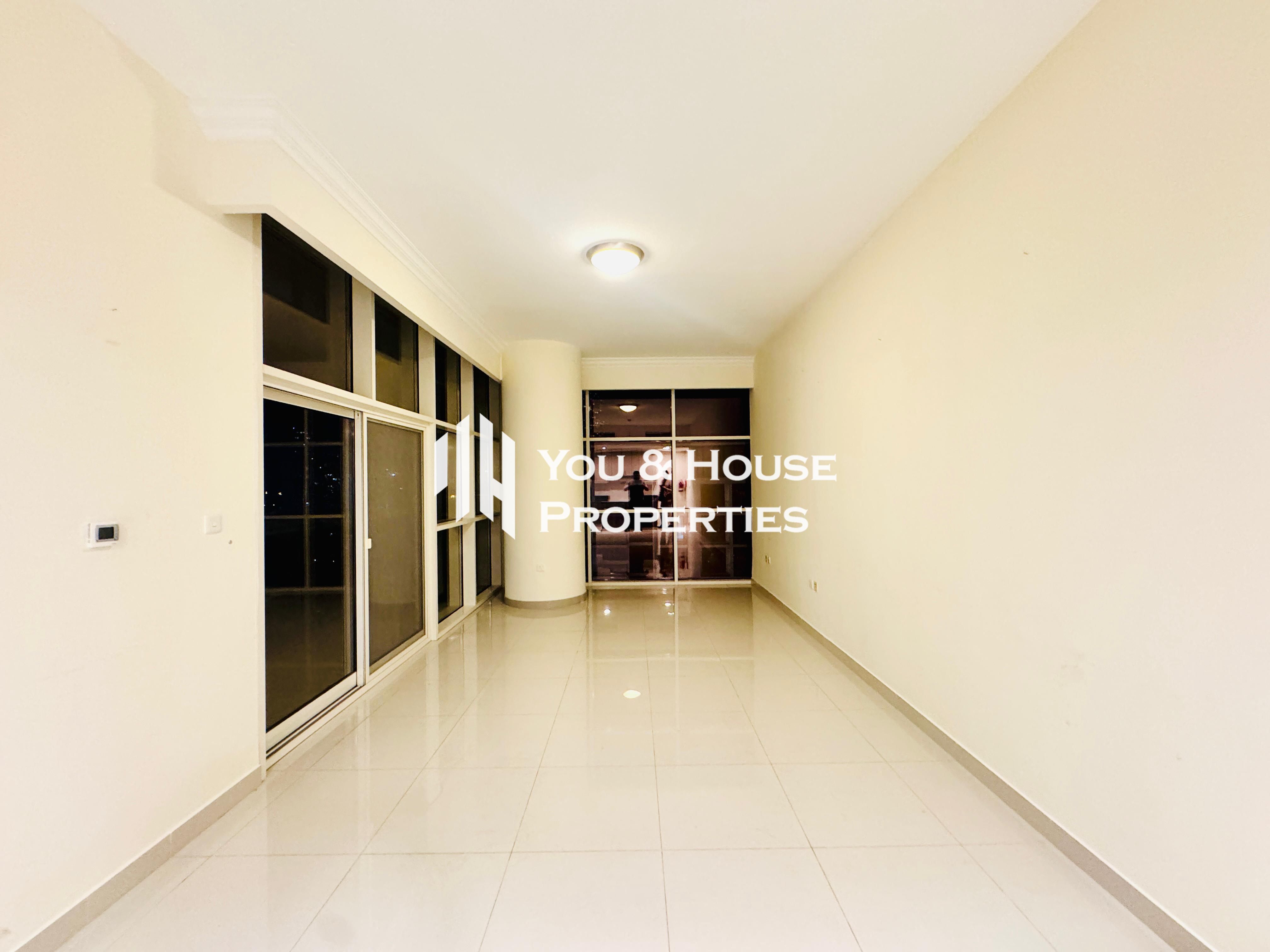 Modern Living 2 Bed I Nice Layout I Vacant on transfer