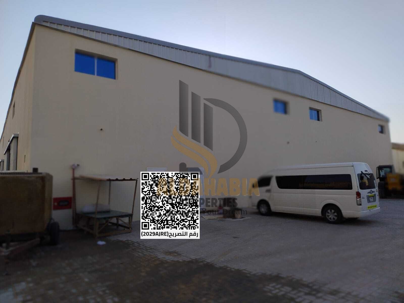 Warehouse Complex for Rent in Umm Al Quwain - A Great Opportunity for Investors and Business Owners Location: Located in the Emirate of Umm A