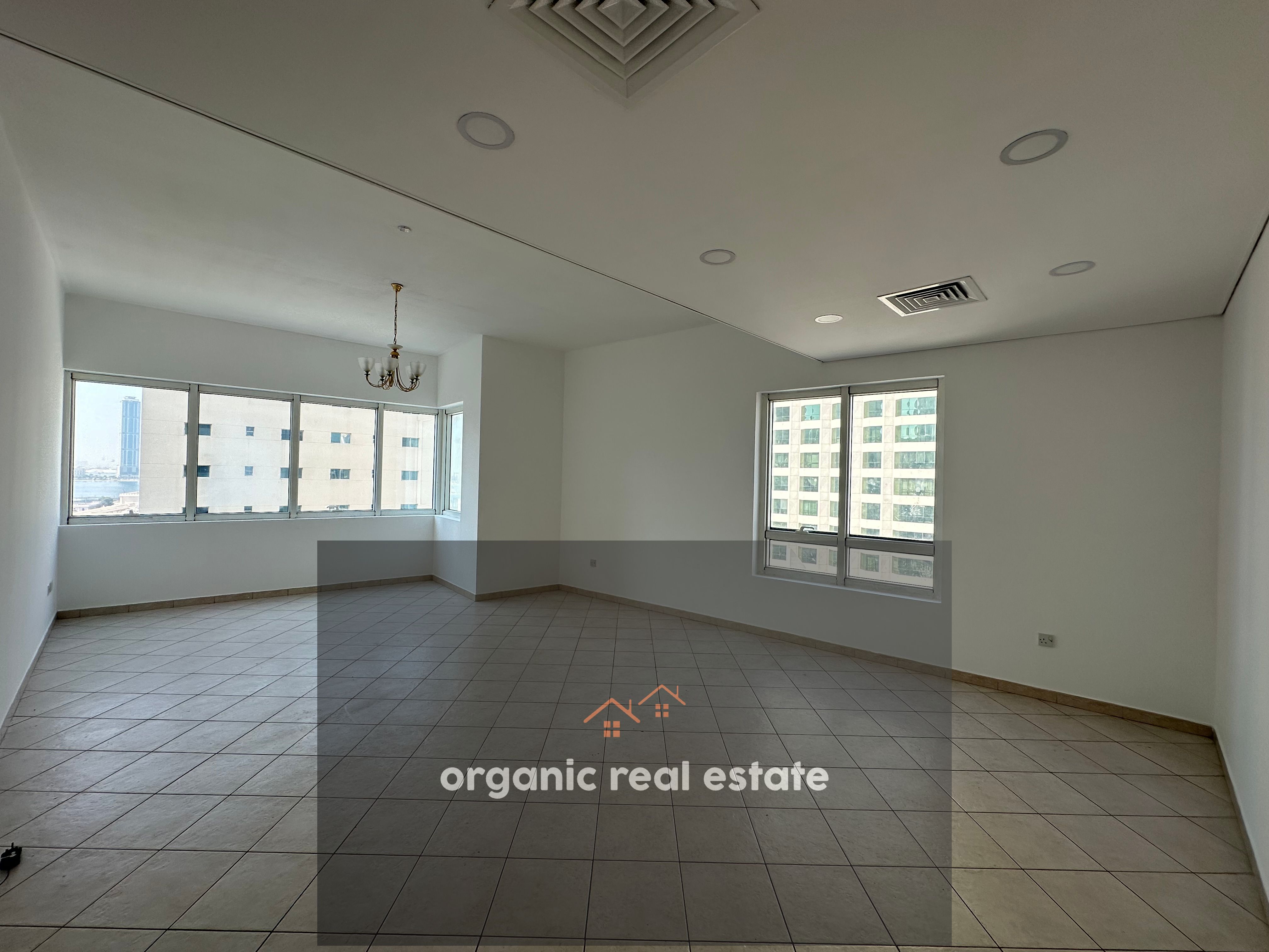 Ac free 2bhk with balcony