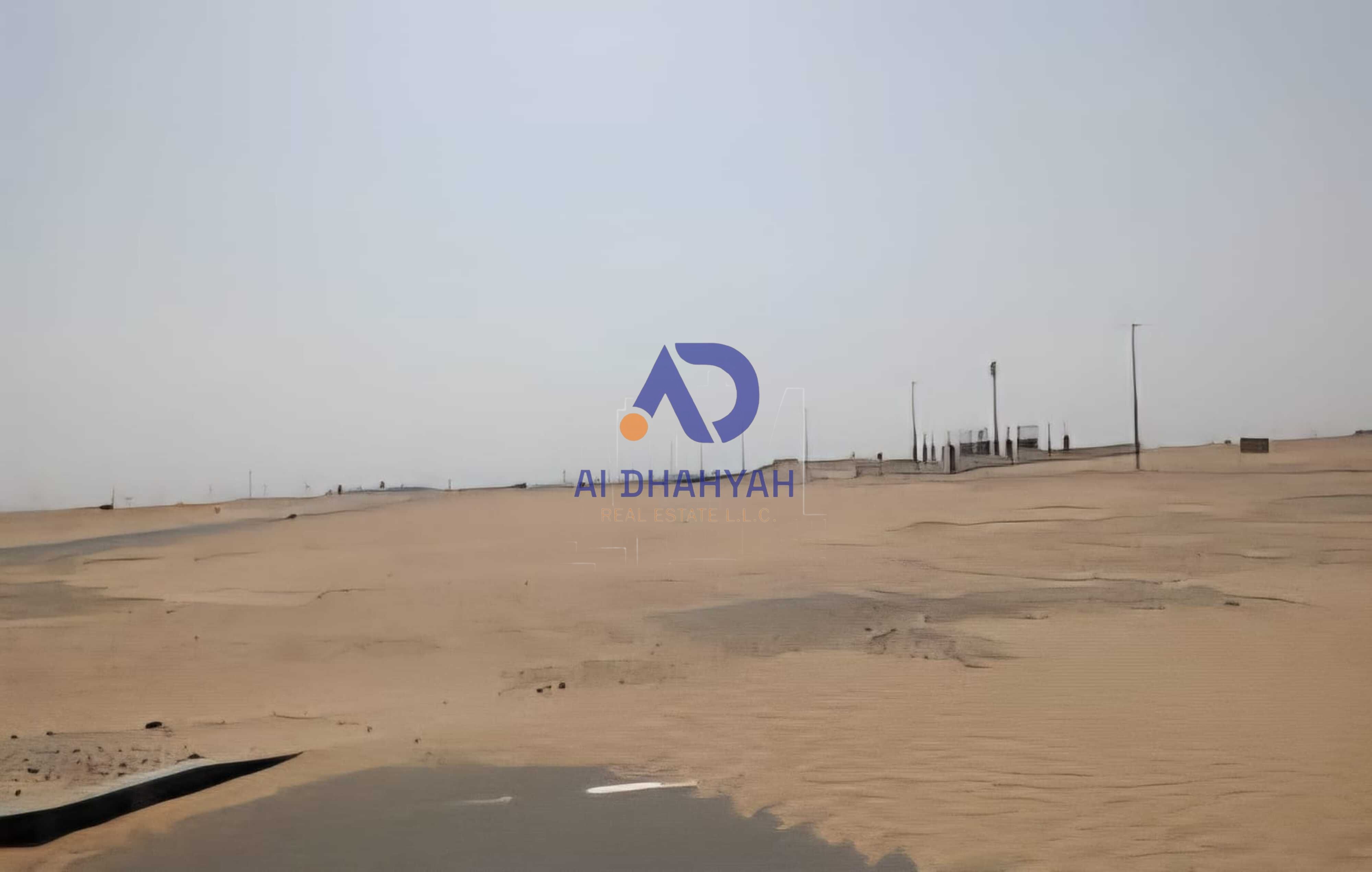 Commercial land for sale in Telal, permit (G+4)