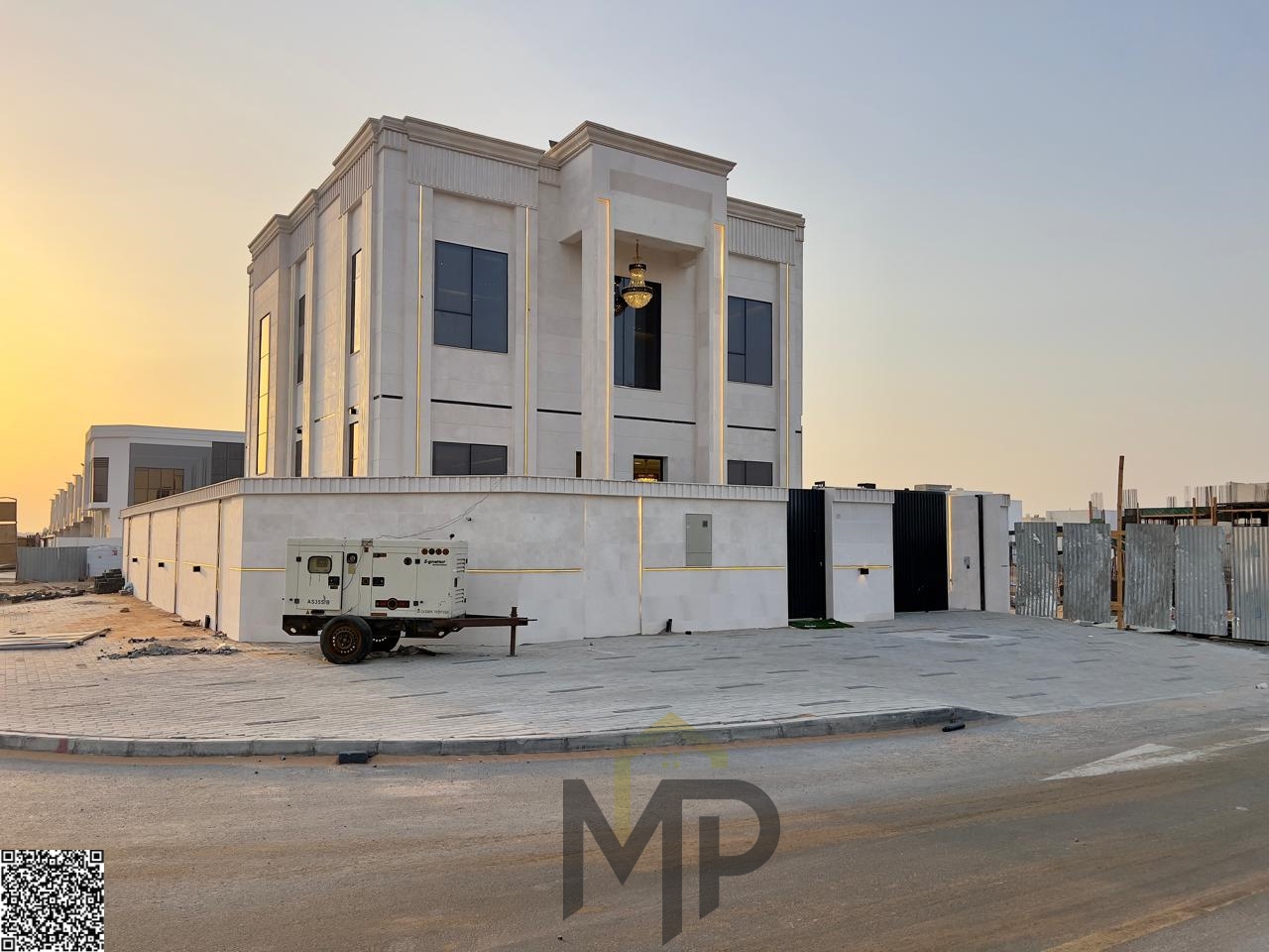 Villa with all registration and ownership fees included, on the main street, ready to move in, in one of the most prestigious areas of Ajman, freehold