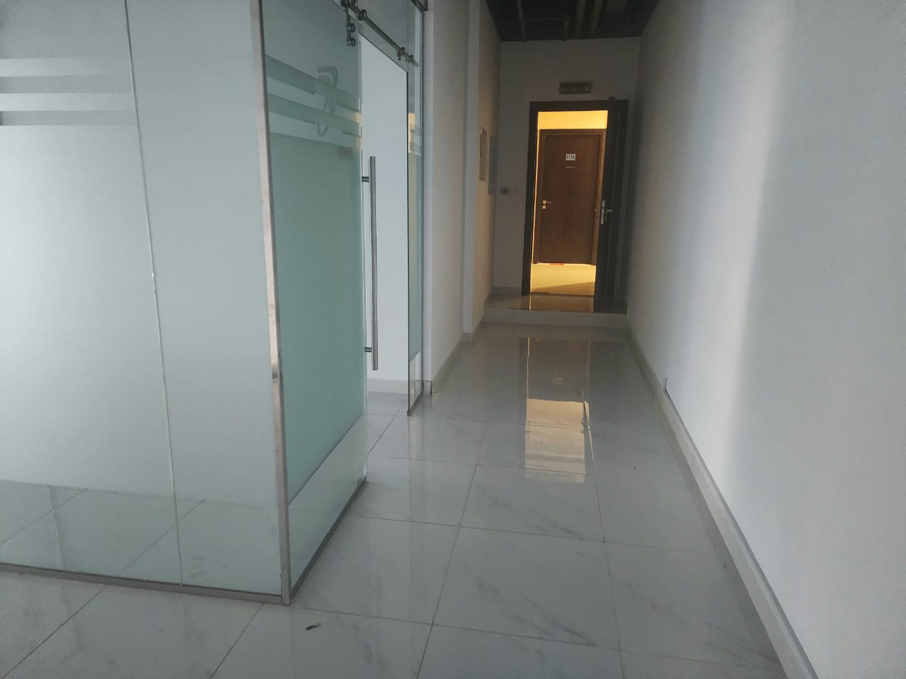 Fully Fitted Office | With Glass Partitions | Lake View | Near To Metro | Best Price