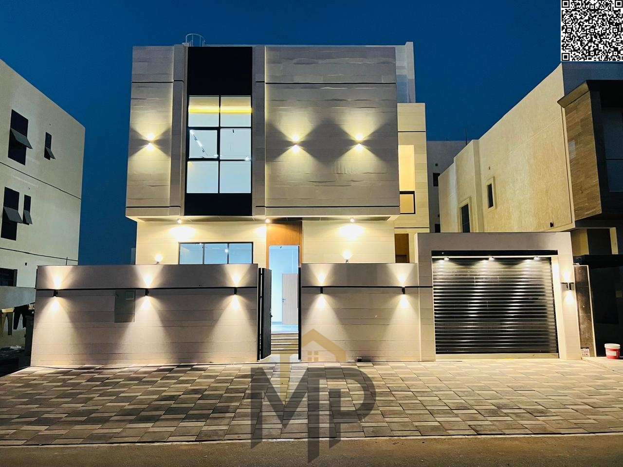 Villa for sale, all registration and ownership fees included, on the main street, ready to move in, in one of Ajman's most prestigious areas. Freehold