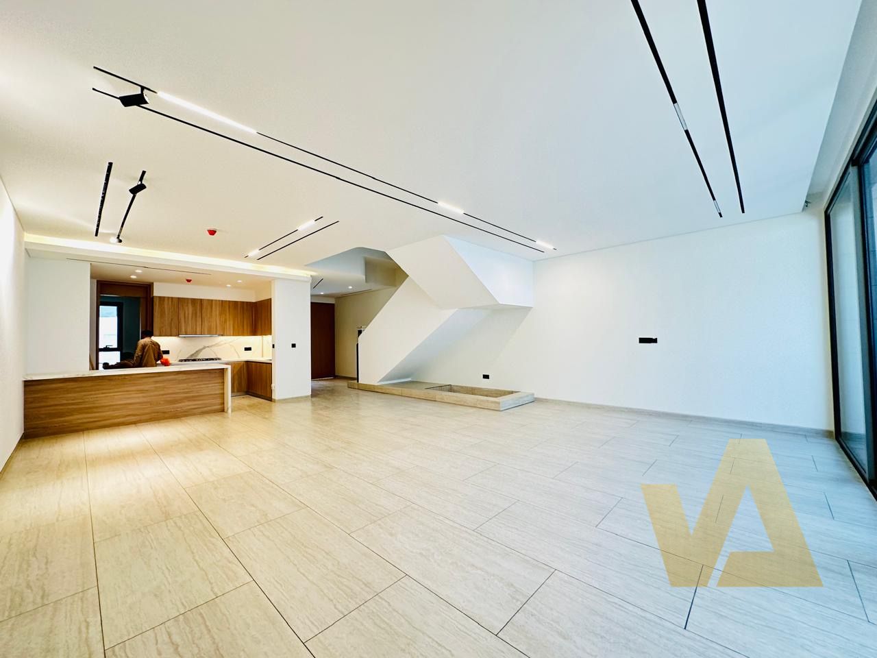 Luxurious Finish | Vacant | Pr...