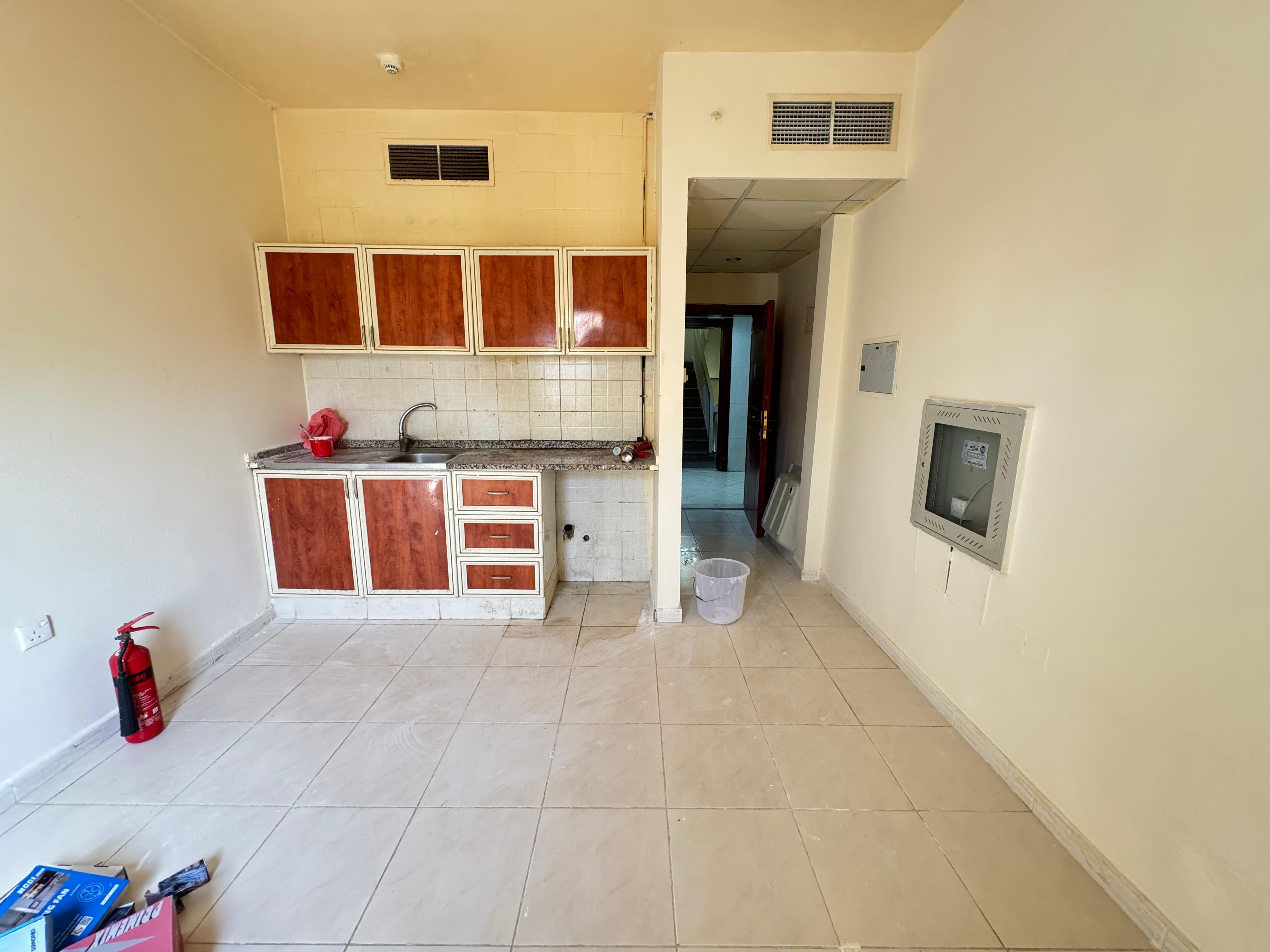 Ready to Move || Spacious and Luxury Studio for Family || Centralized AC