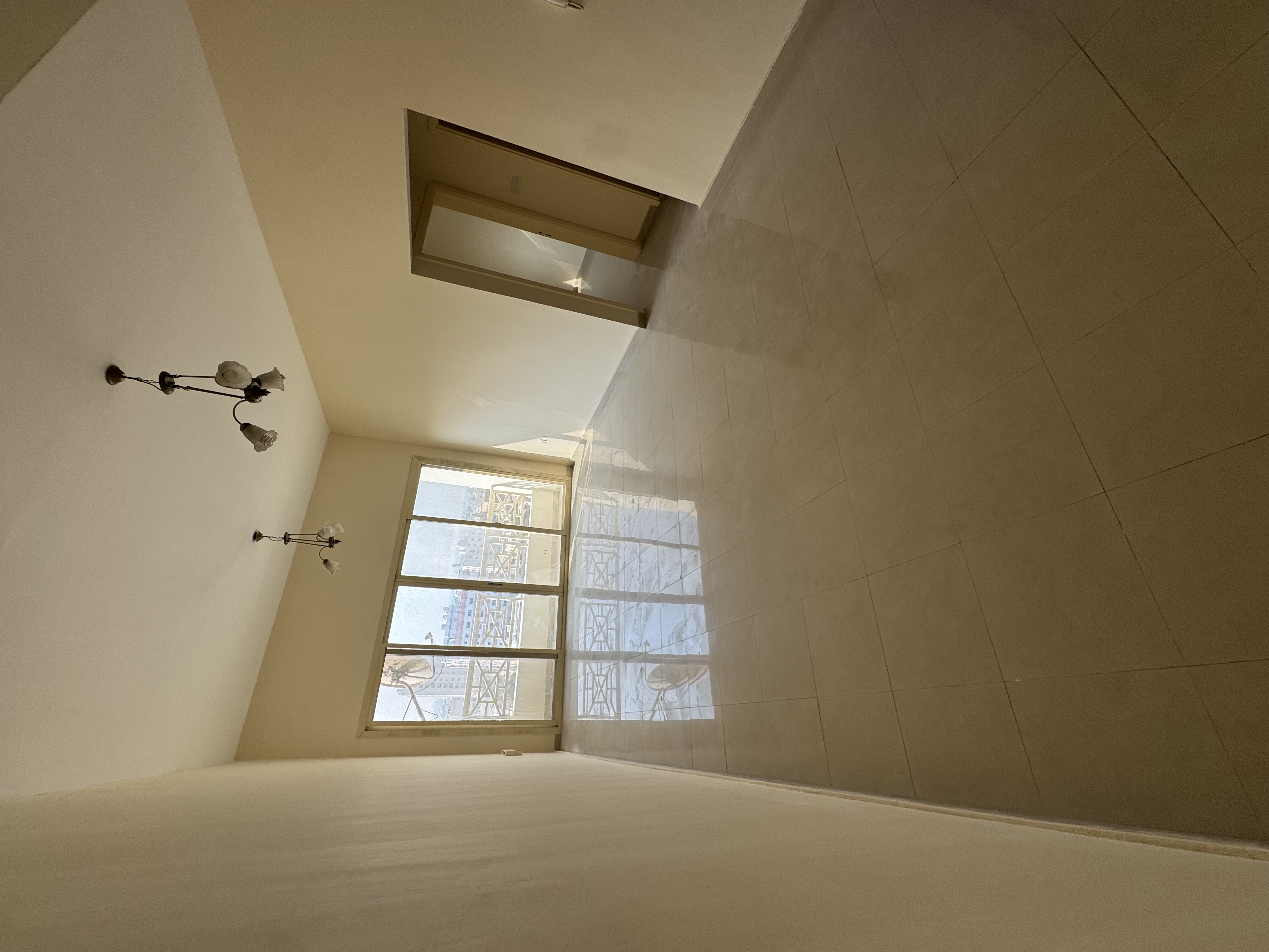 Apartment for Rent – 1 Bedroom + Living Room in a Prime Location!