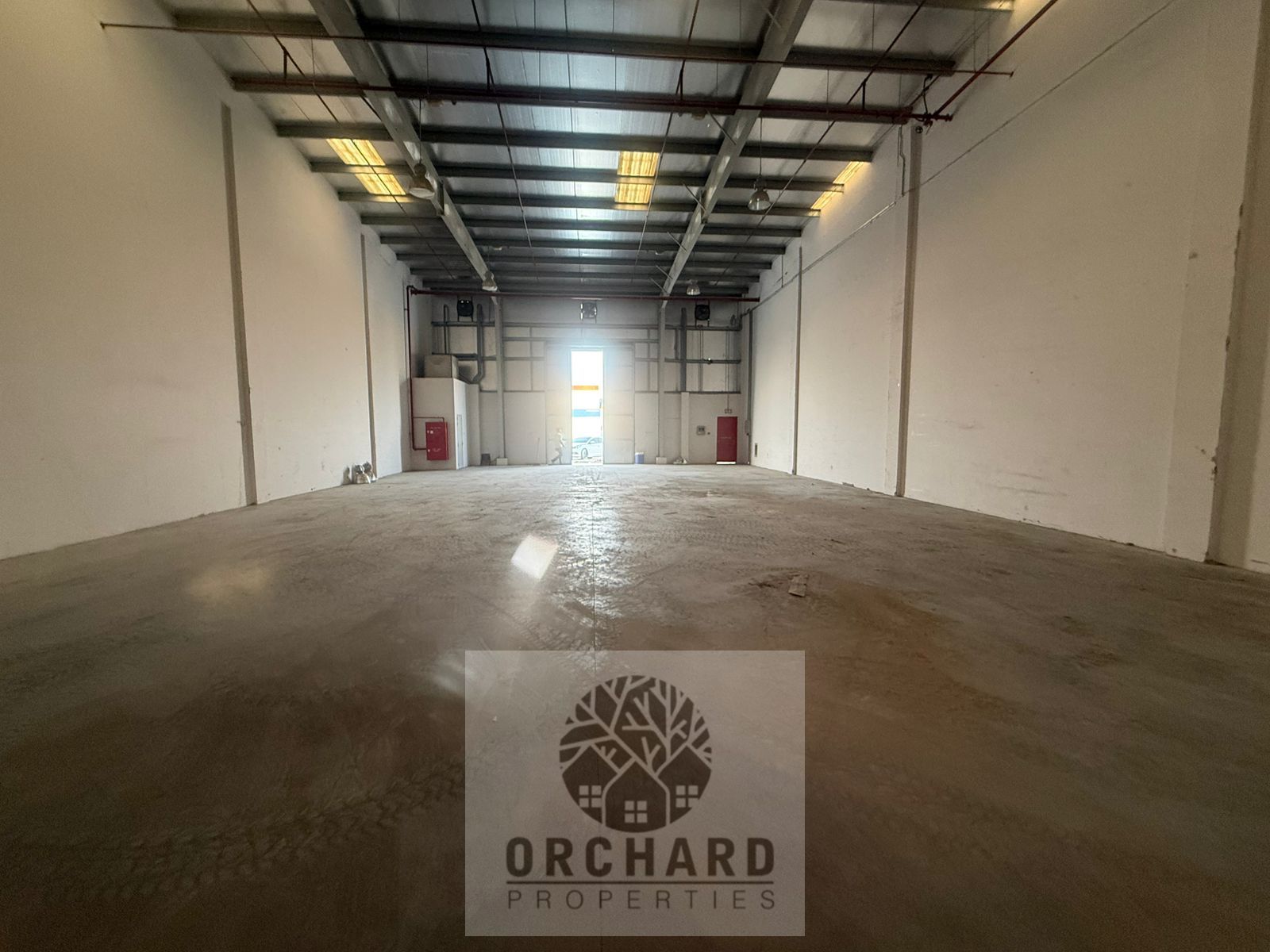 WONDERFUL/ 2500 SQFT WAREHOUSE / 20KW POWER