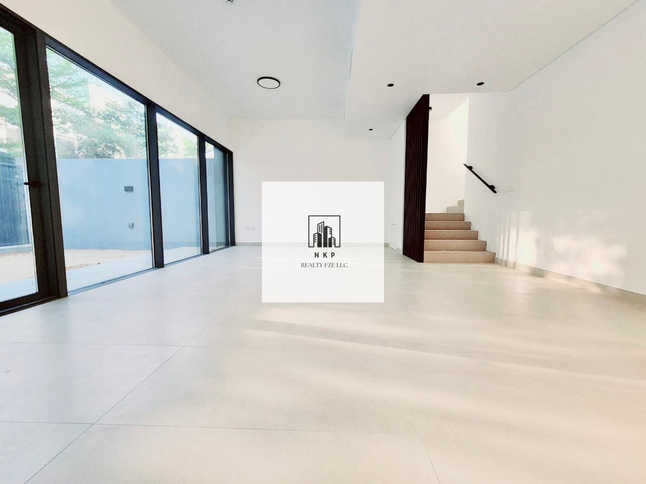 All master three bedroom townhouse Greenview