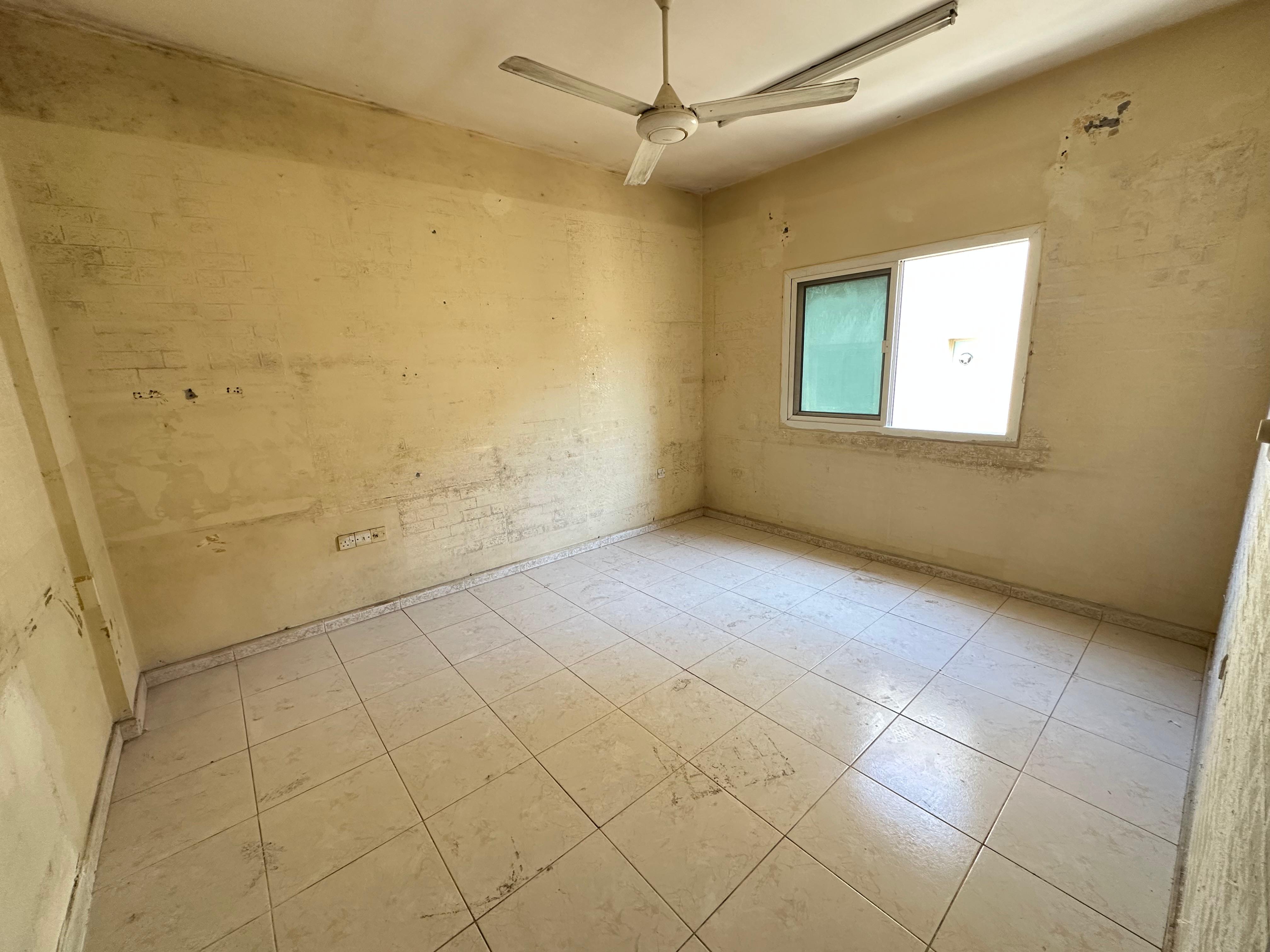 Separate Hall || Spacious and Big 1BHK for Family || Close to Al-Madina Shopping Centre