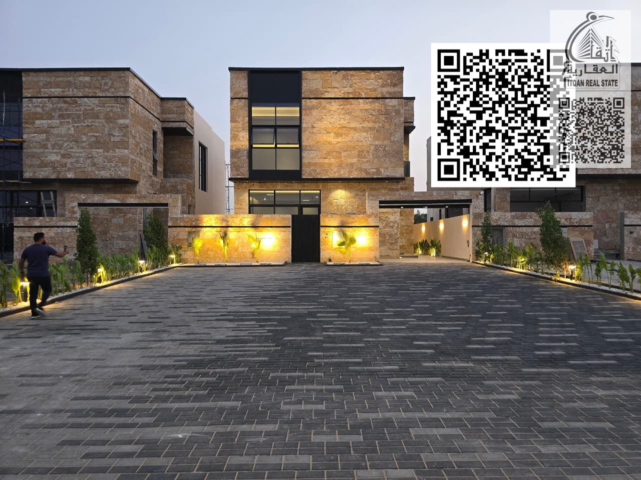 Villa for sale directly from the owner in Al Zahia with a 20-meter front setback and a stone façade. The villa includes registration and ownership fee