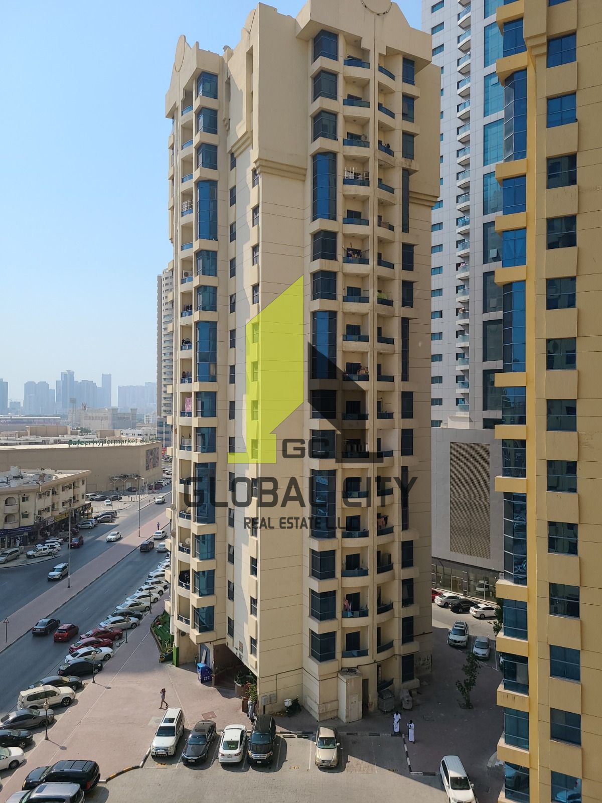 BEST INVESTMENT OPPORTUNITY , GROSS ROI UPTO 9% , 1 BHK FOR SALE IN AL KHOR TOWERS , SQFT NET AREA 794 , PARTIAL OPEN VIEW , DM FOR MORE DETAILS ,,,,,