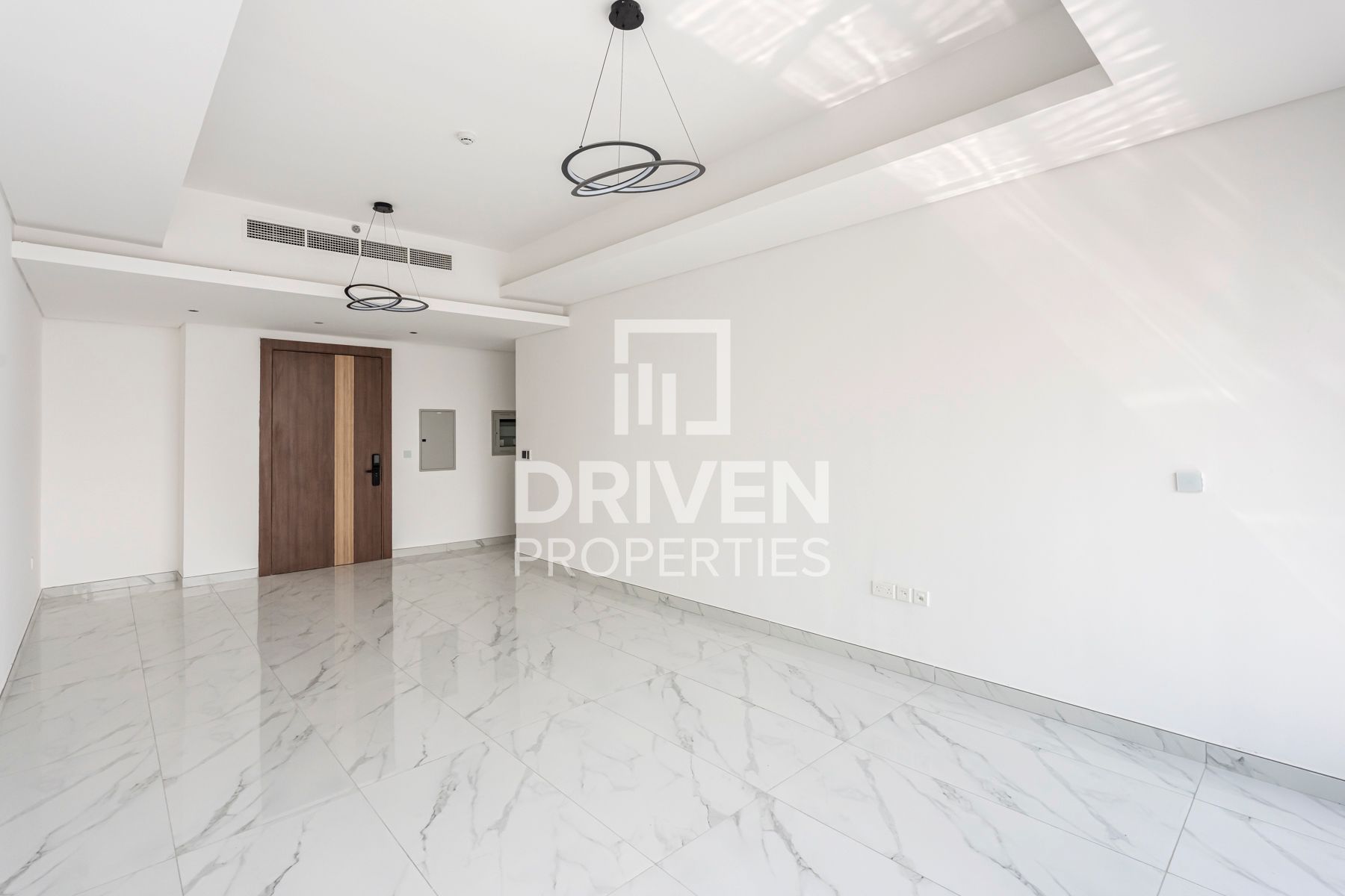 Modern Apartment | Brand New | Prime Location
