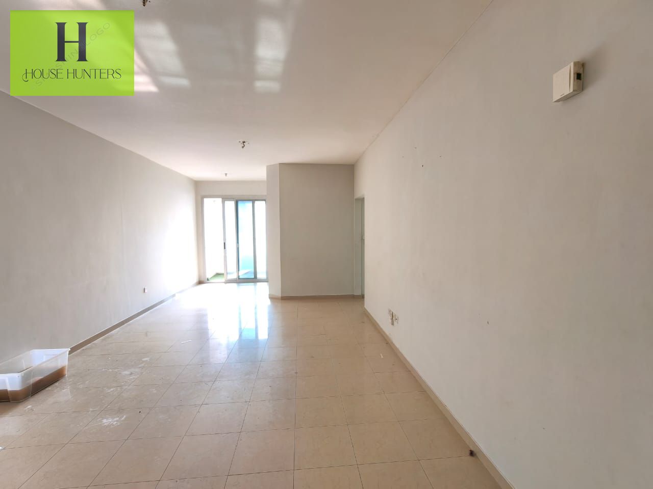 King size 1bhk with balcony and wardrobe