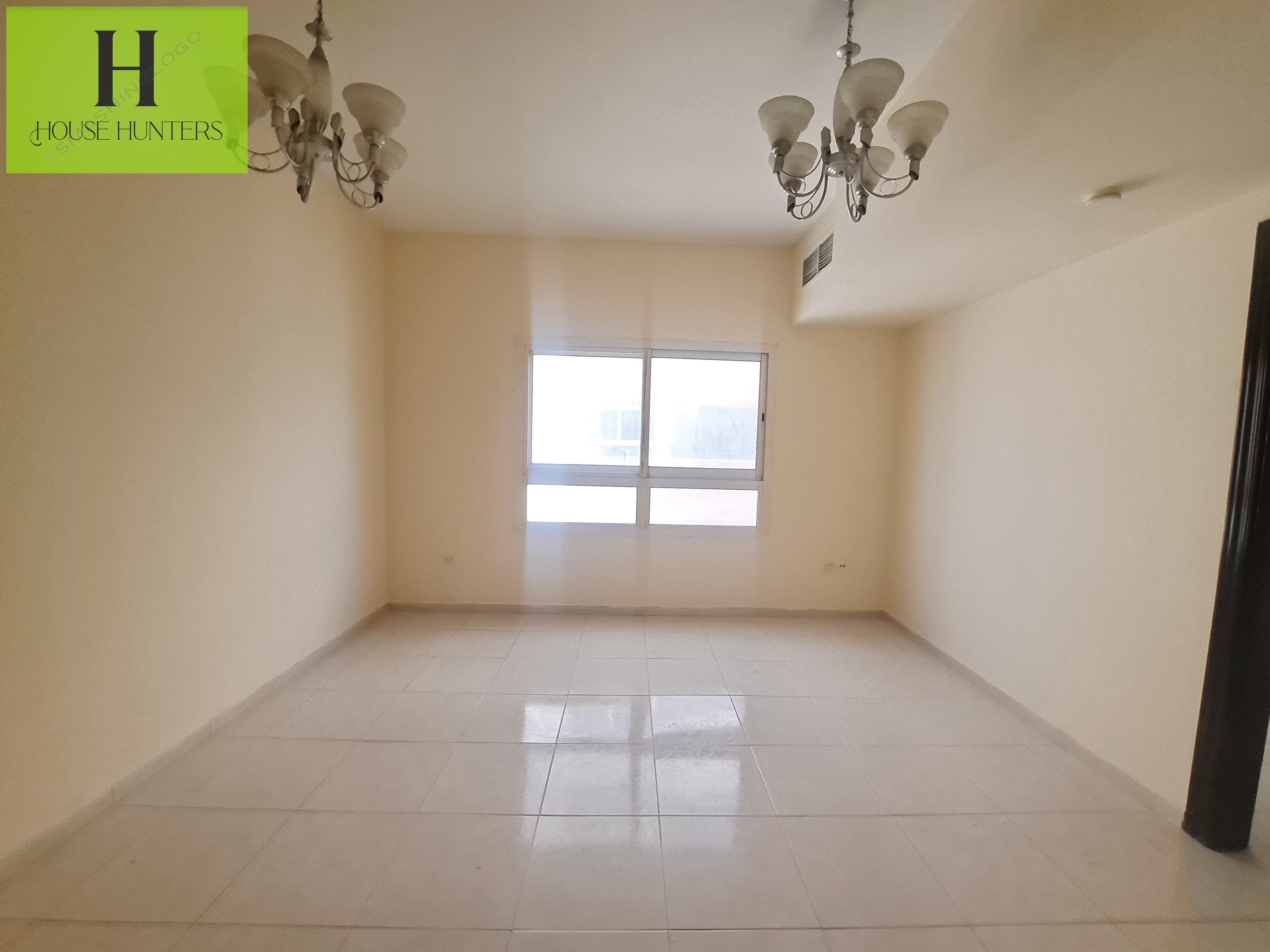 Lavish 1bhk with 2 Washrooms