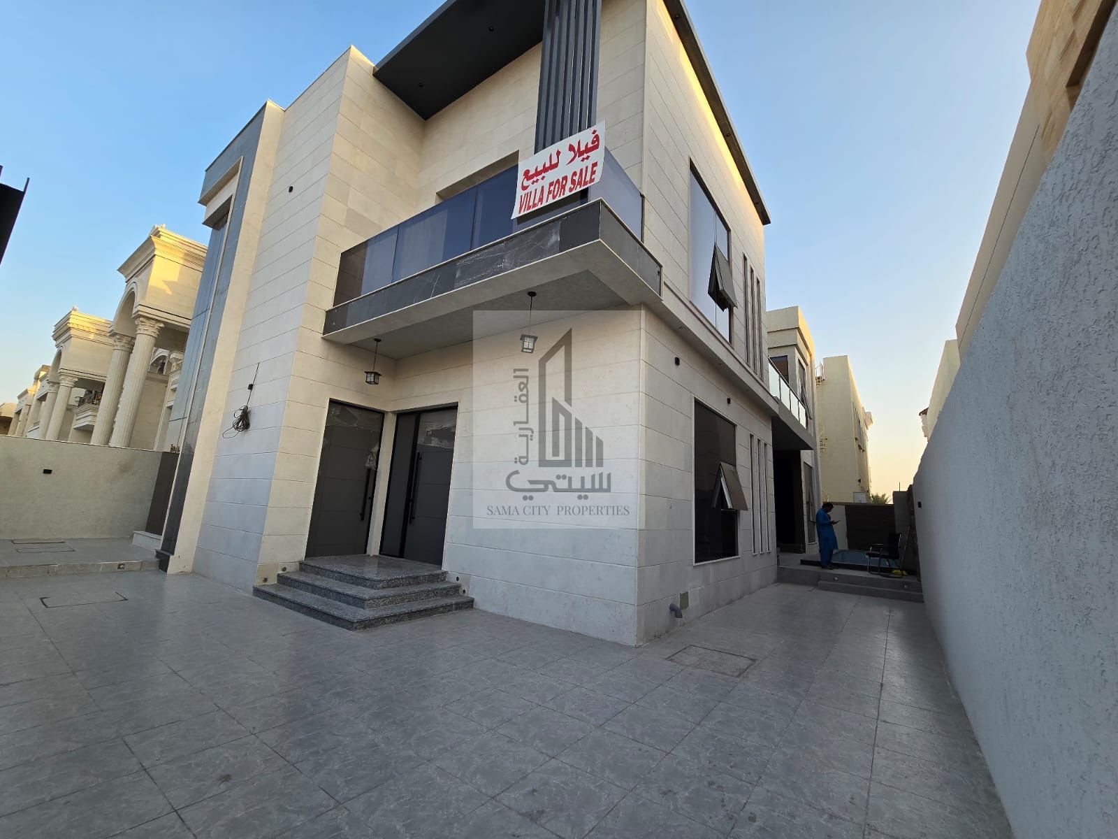 New brand villa for sale directly on Mohamed ben zayed road
