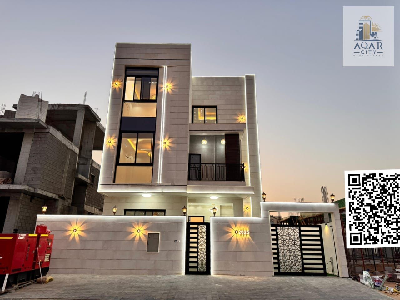 **A strategic location near all services including water and electricity + air conditioners + roof + 6 master rooms + courtyards and a spacious area **Easy access to main roads** (for all services) **A quiet and family neighborhood that provides p