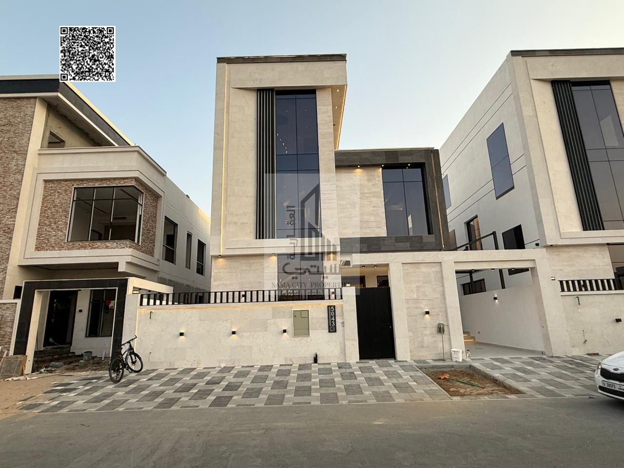 Super Deluxe freehold with no annual fees