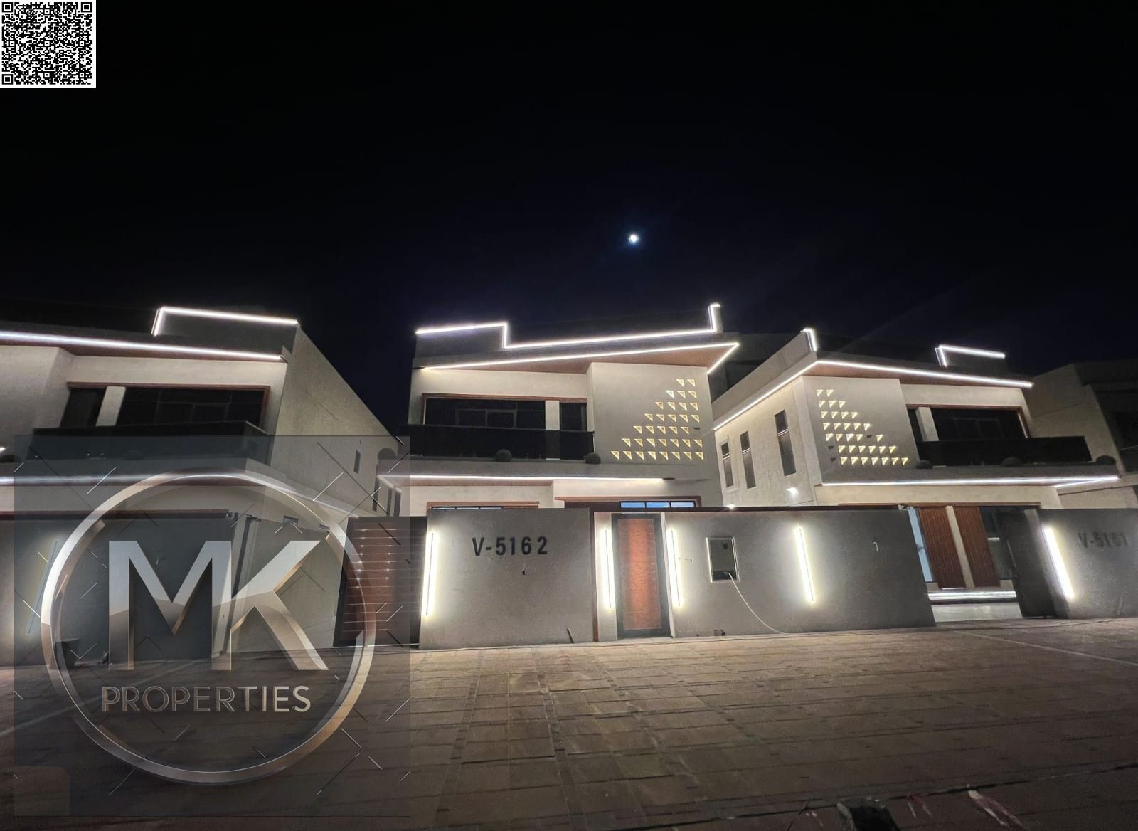 Modern Villa | 5 Master BR | | Freehold