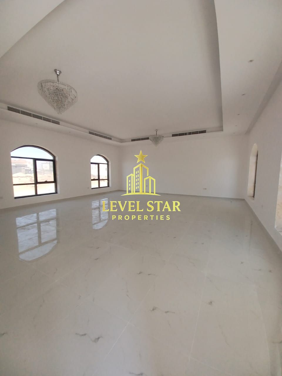 MODERN STYLE / BRAND NEW / 5 BEDROOMS