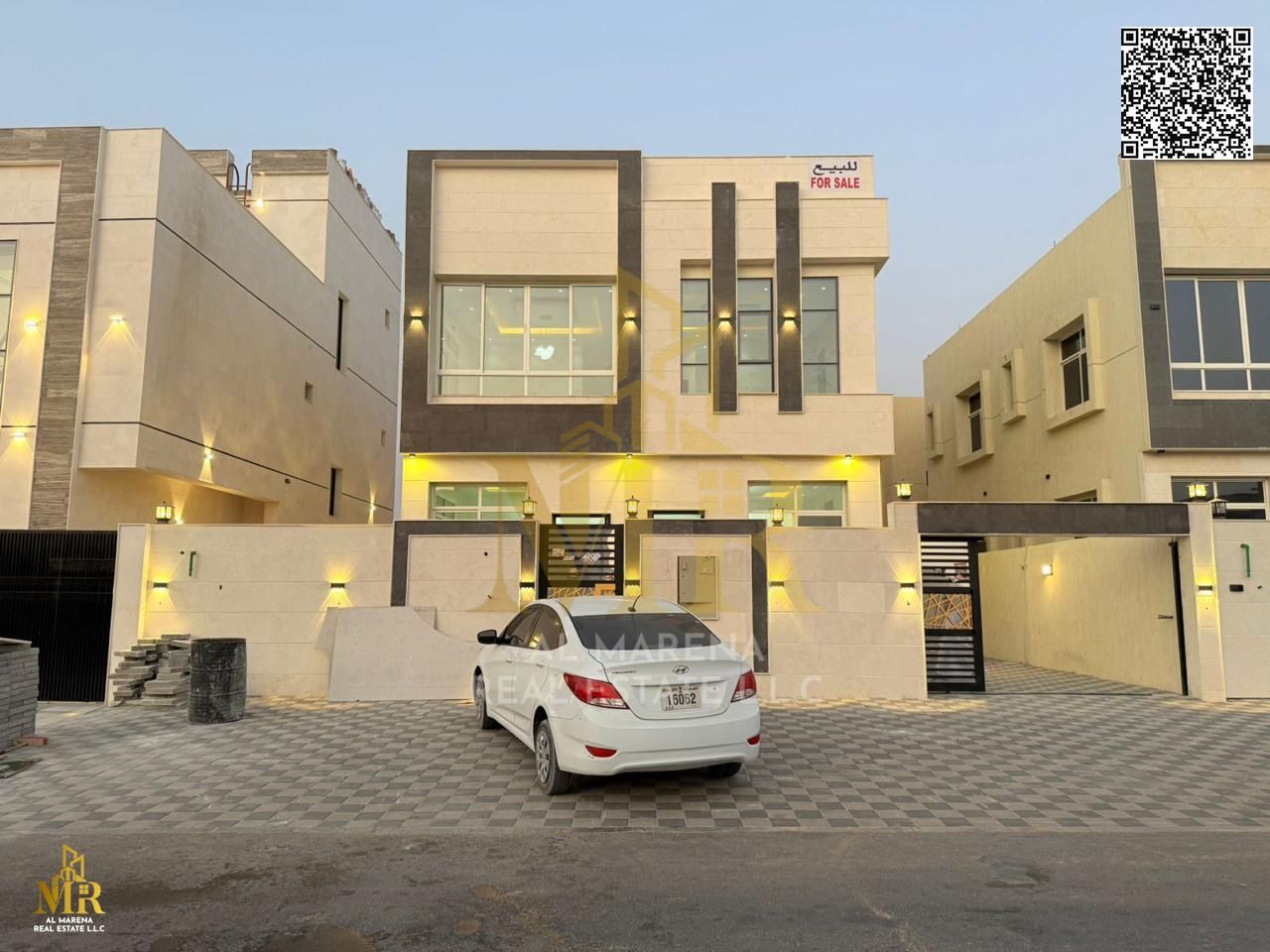 A modern villa, including registration and ownership fees, is available opposite a mosque and directly accessible with services. Freehold ownership is