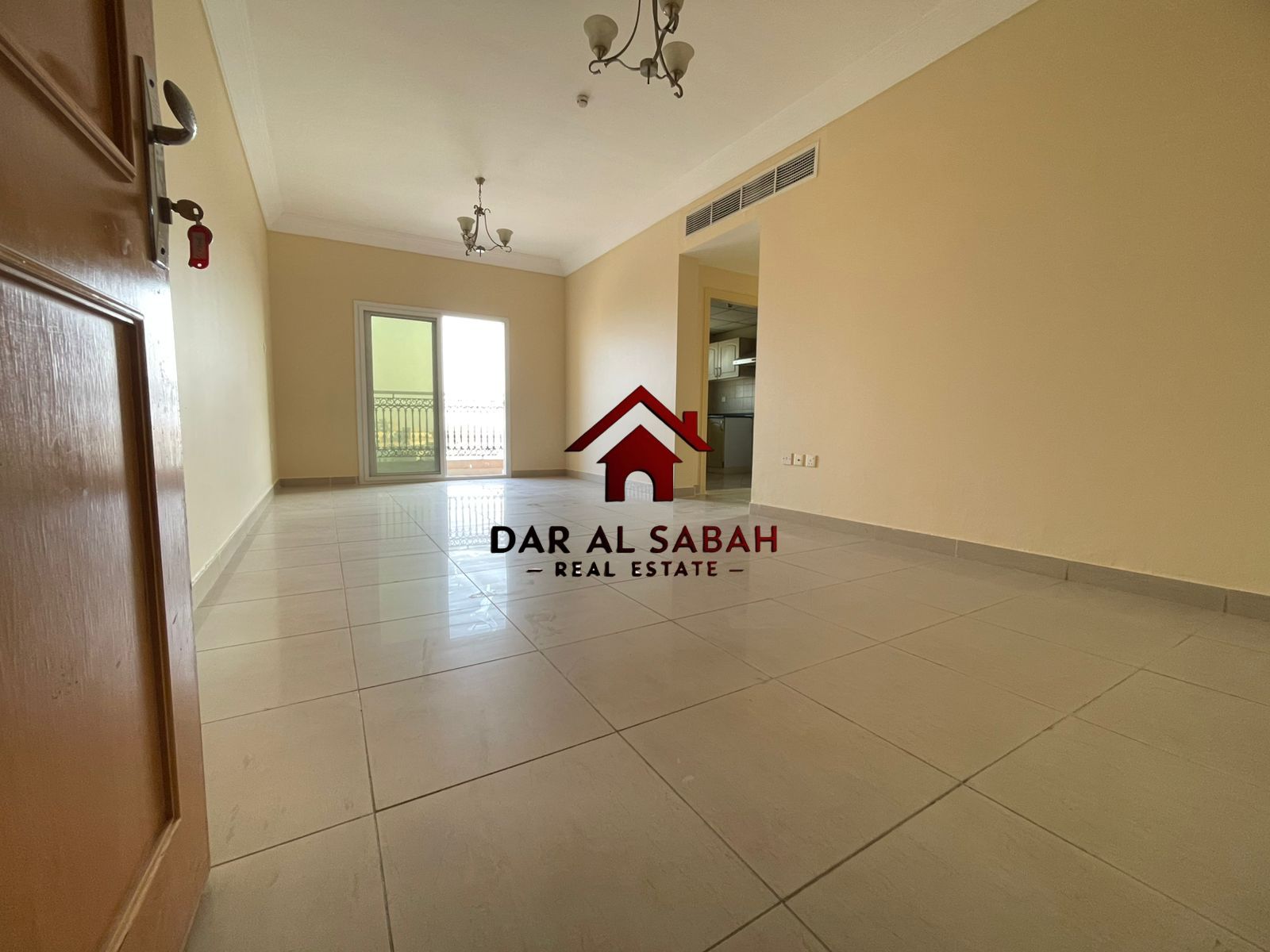 BIG AND SPACIOUS APARTMENT NEAR RTA DUBAI BUS STOP