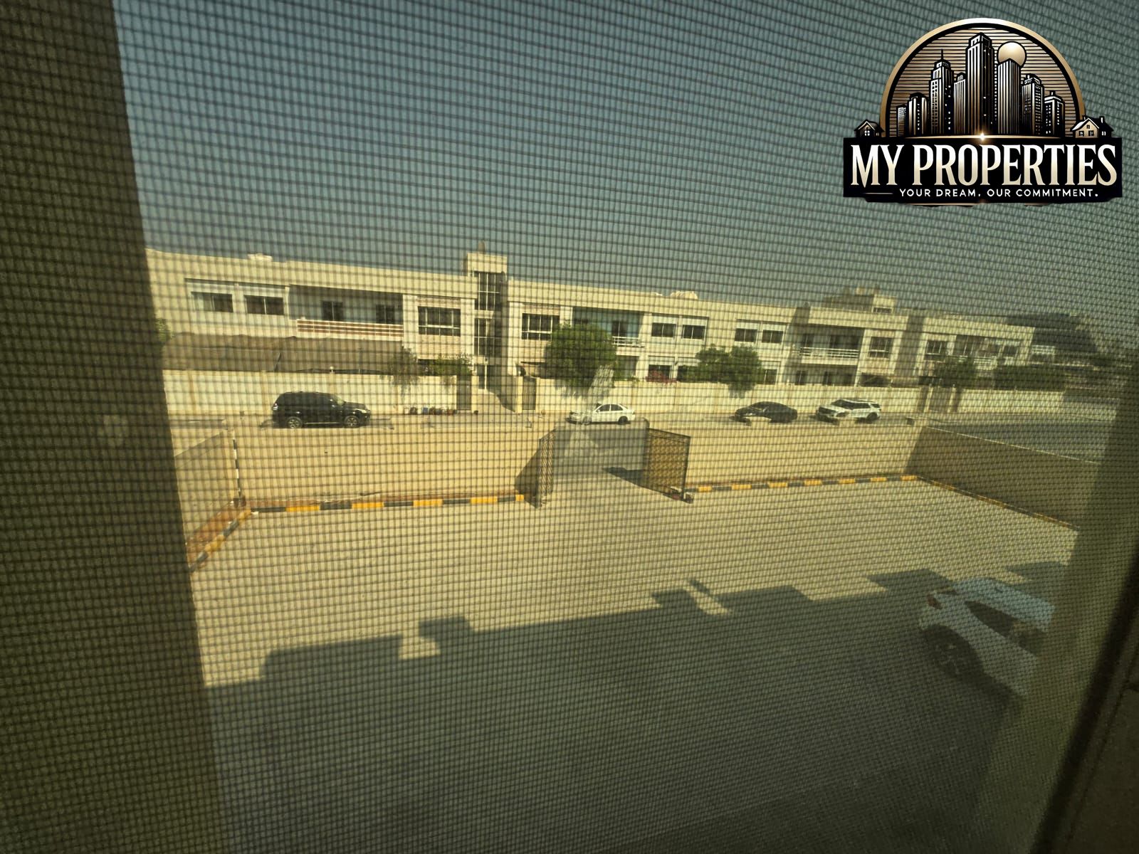 STUDIO IN AL QUSAIDAT, RAS AL KHAIMAH — PRIME LOCATION WITH A STUNNING VIEW, CLOSE TO ALL SERVICES.