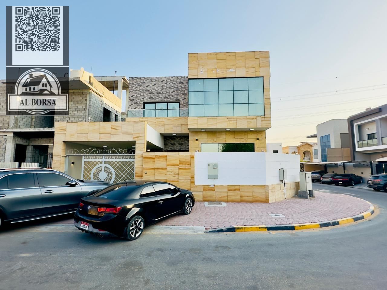 Luxury villa for rent in Al Yasmin, corner plot on two streets, 5 bedrooms, modern design.