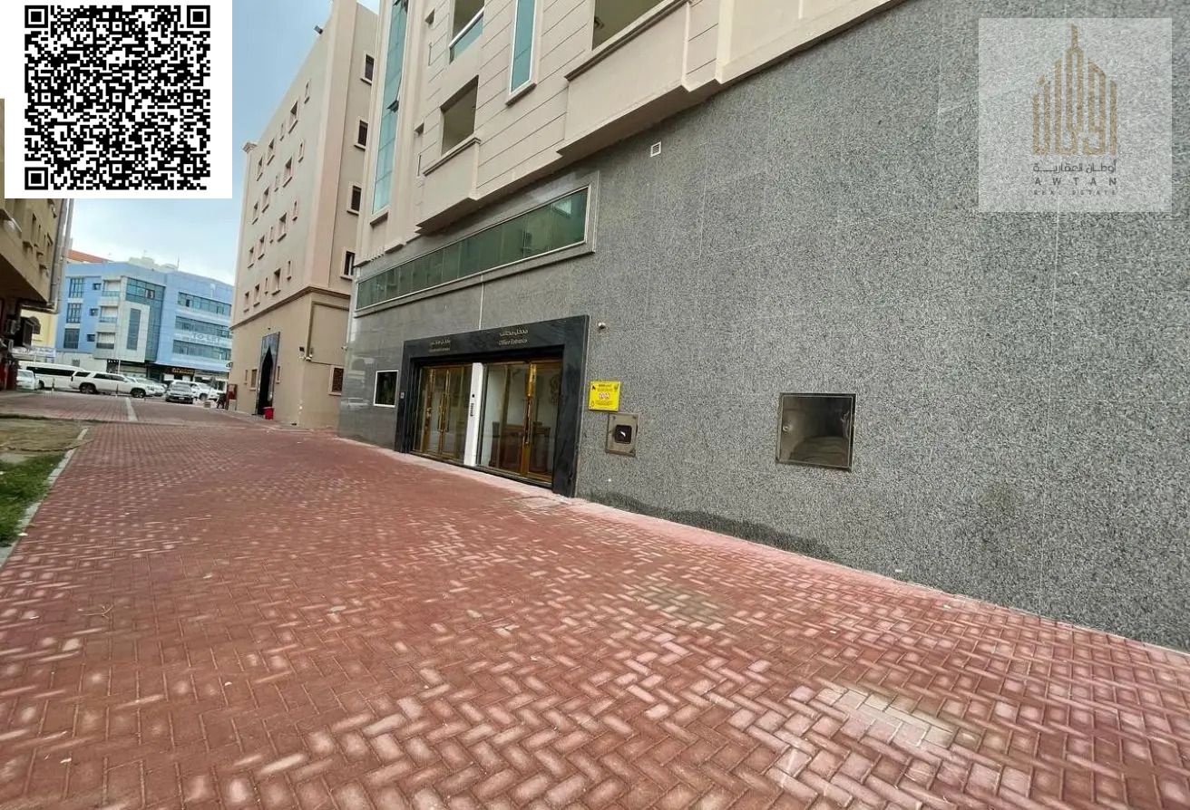 For Sale: Residential/Commercial Building in Ajman – Al Jurf 2 Location: Al Jurf 2, Ajman Land Area: 6,727 sq ft Built-up Area: 30,000 sq ft Locat