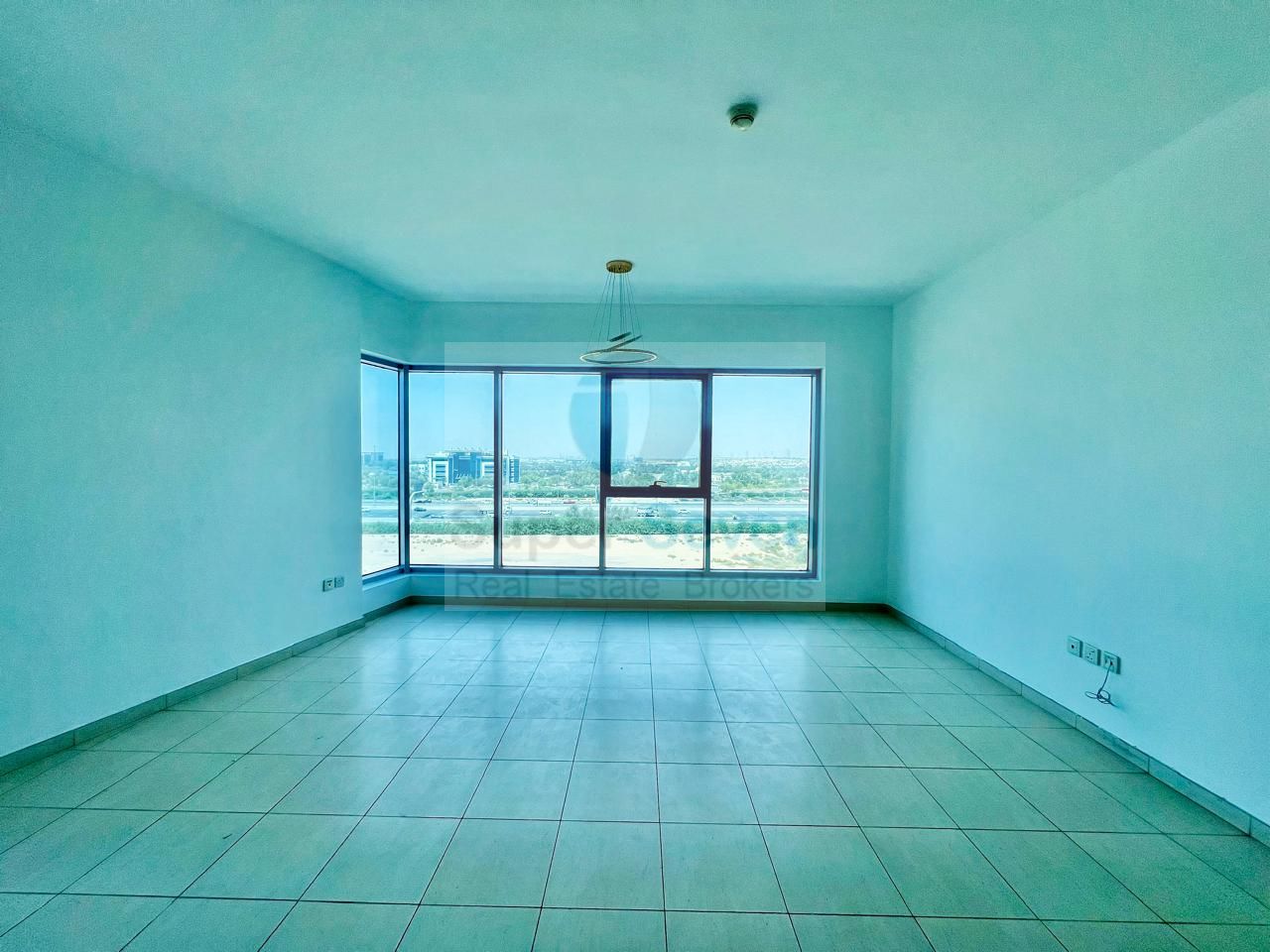NOTICE SERVED || HIGH FLOOR || CORNER